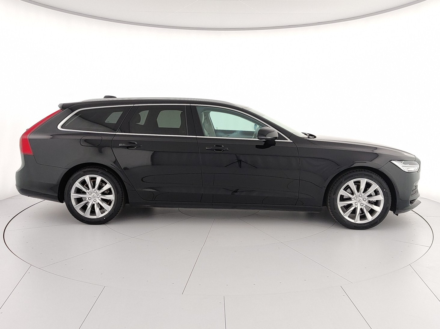 VOLVO V90 2.0 D4 GEARTRONIC BUSINESS PLUS