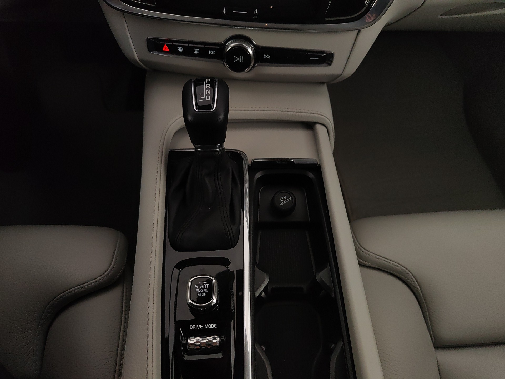 VOLVO V90 2.0 D4 GEARTRONIC BUSINESS PLUS
