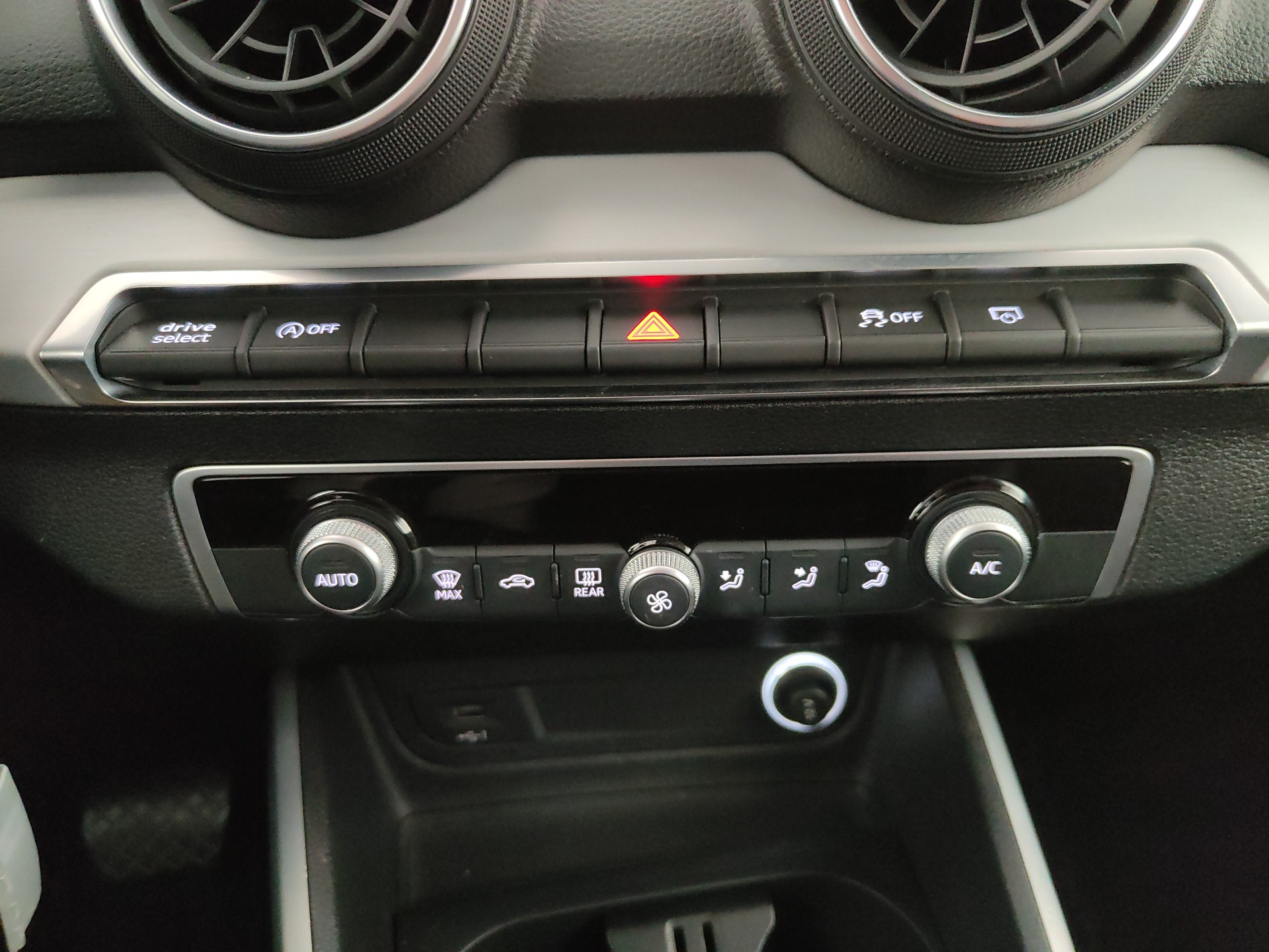Audi Q2 30TDI Admired