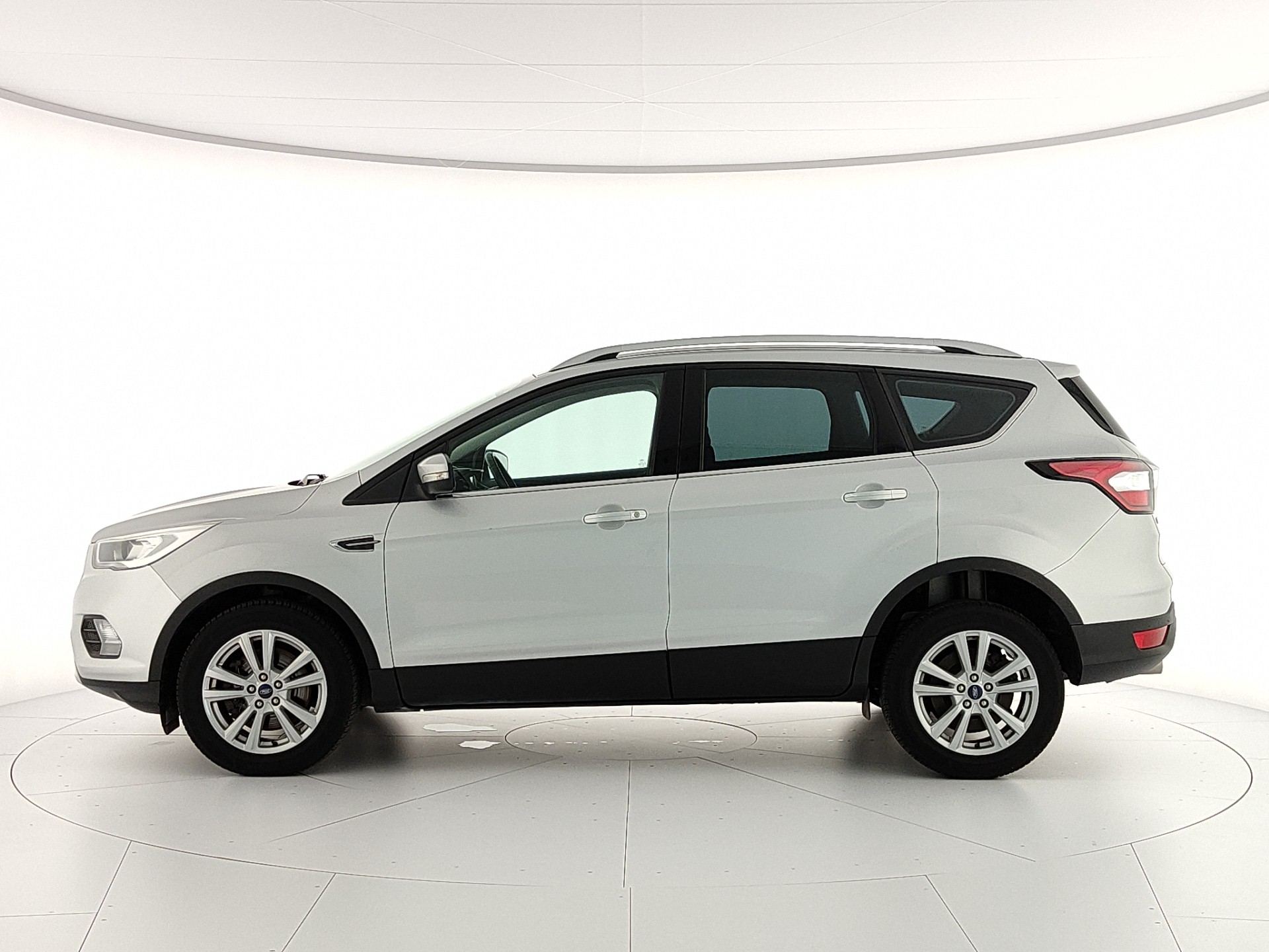 FORD KUGA 1.5 TDCI BUSINESS 2WD POWERSHIFT