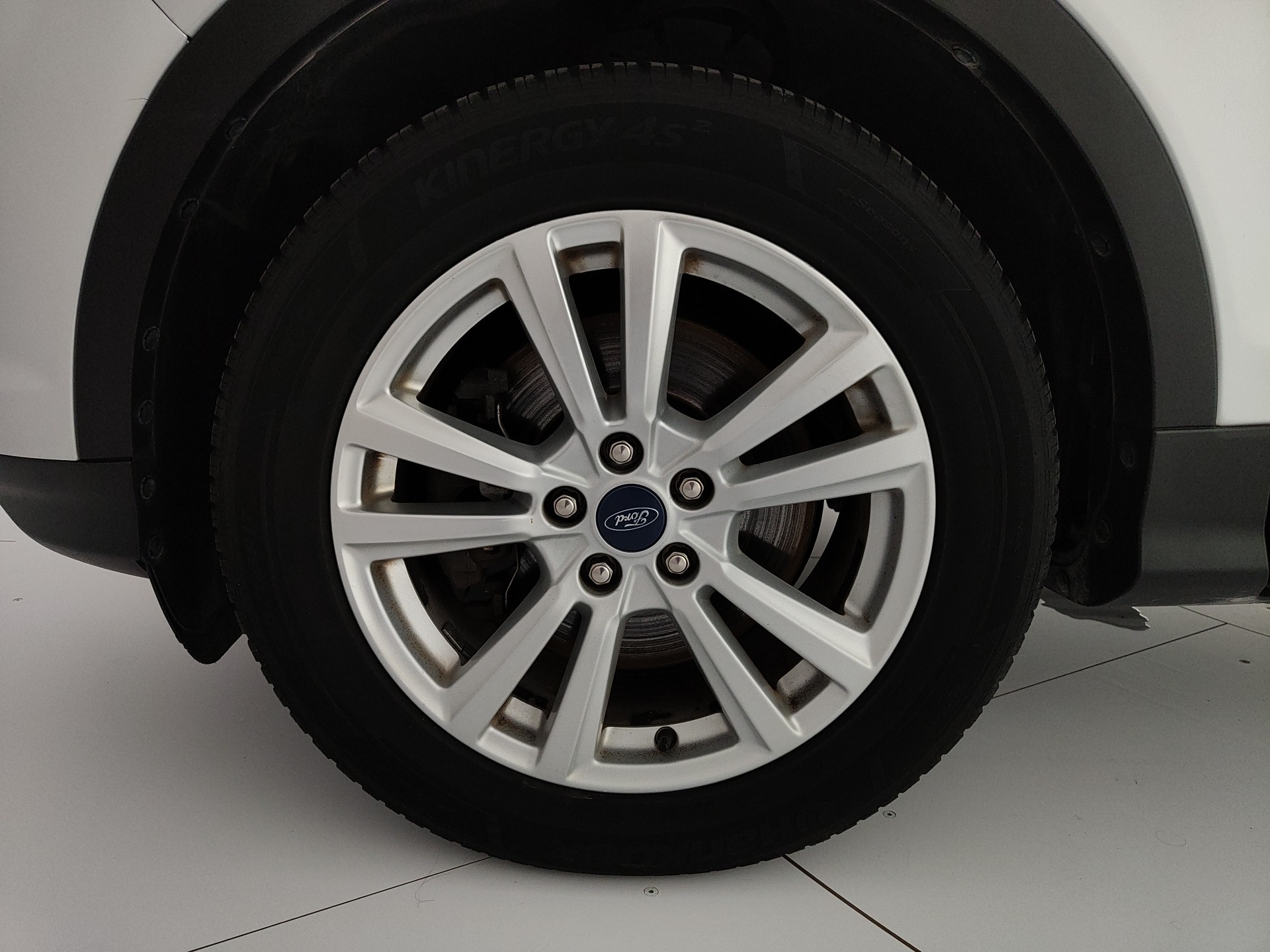 FORD KUGA 1.5 TDCI BUSINESS 2WD POWERSHIFT