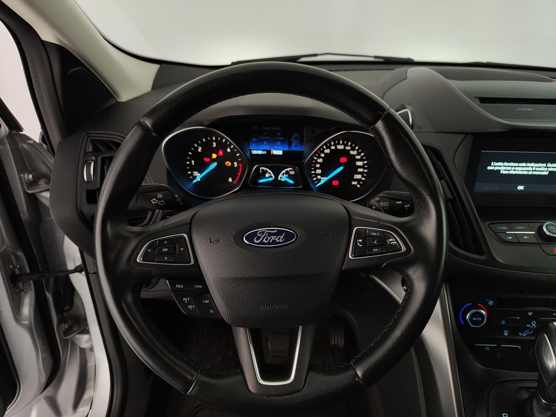 FORD KUGA 1.5 TDCI BUSINESS 2WD POWERSHIFT