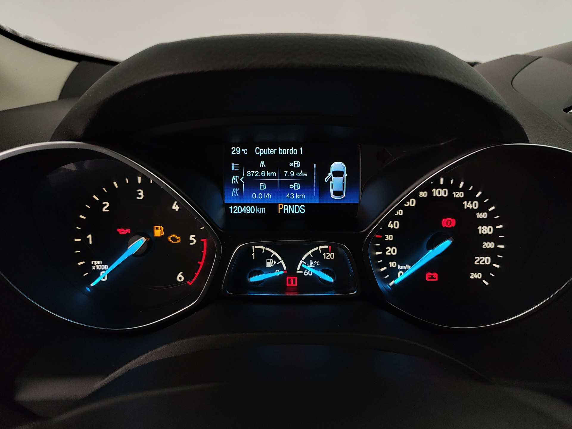 FORD KUGA 1.5 TDCI BUSINESS 2WD POWERSHIFT