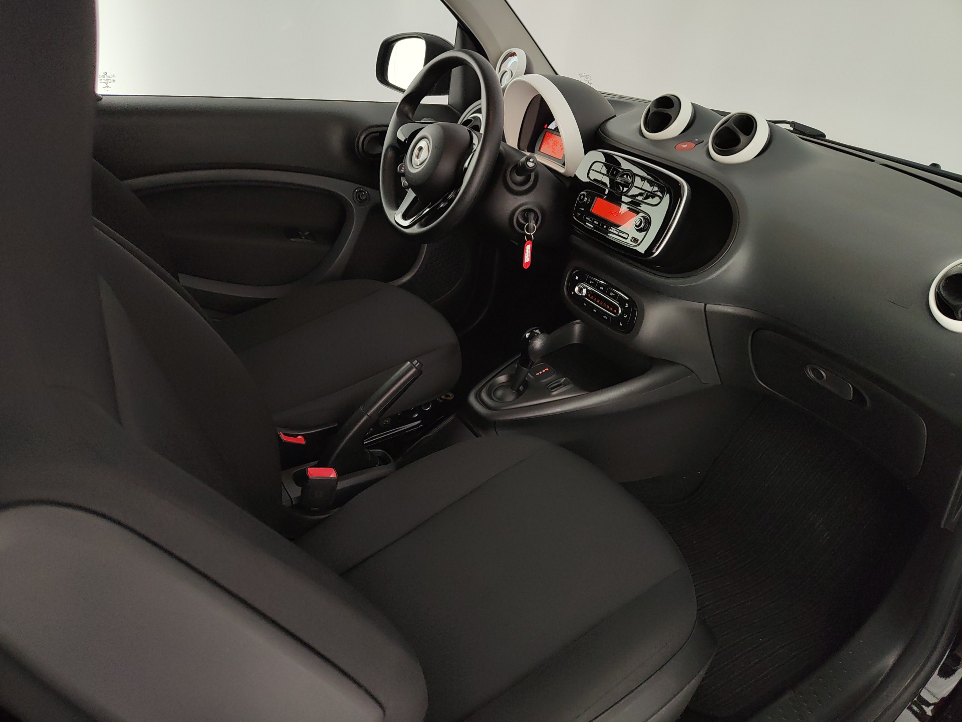 SMART FORTWO EQ TWINAMIC PURE