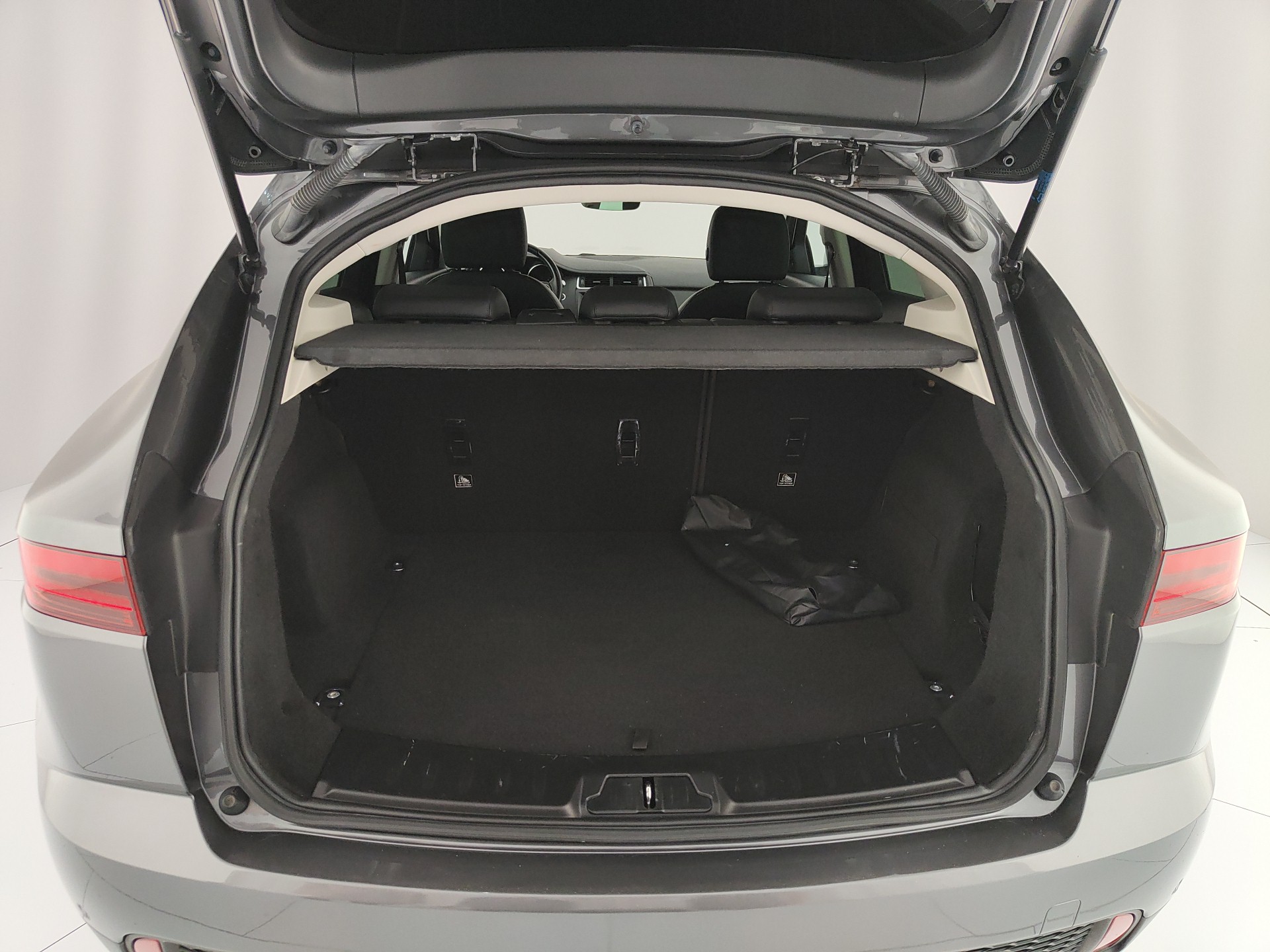 JAGUAR E-PACE 2.0D I4 163CV AWD AUTO R-DYNAMIC S