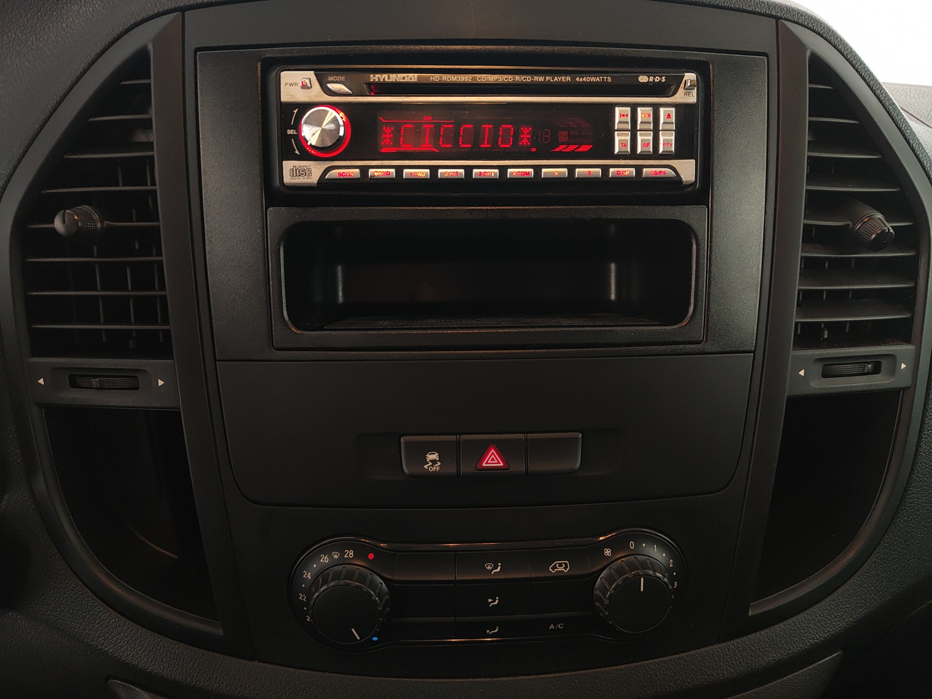 MERCEDES VITO 114 CDI LONG MIXTO