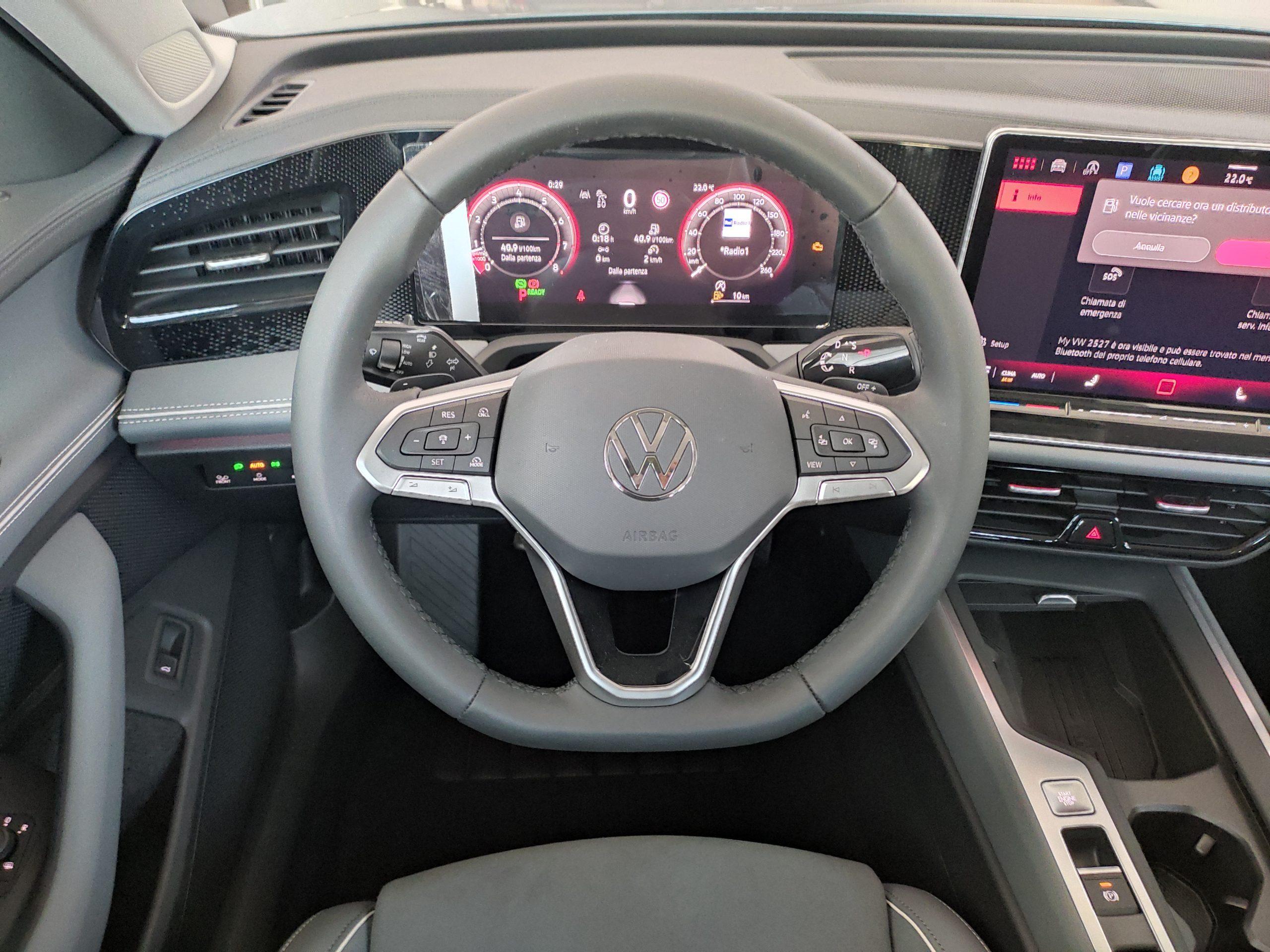 VOLKSWAGEN PASSAT 1.5 ETSI EVO 150CV BUSINESS DSG