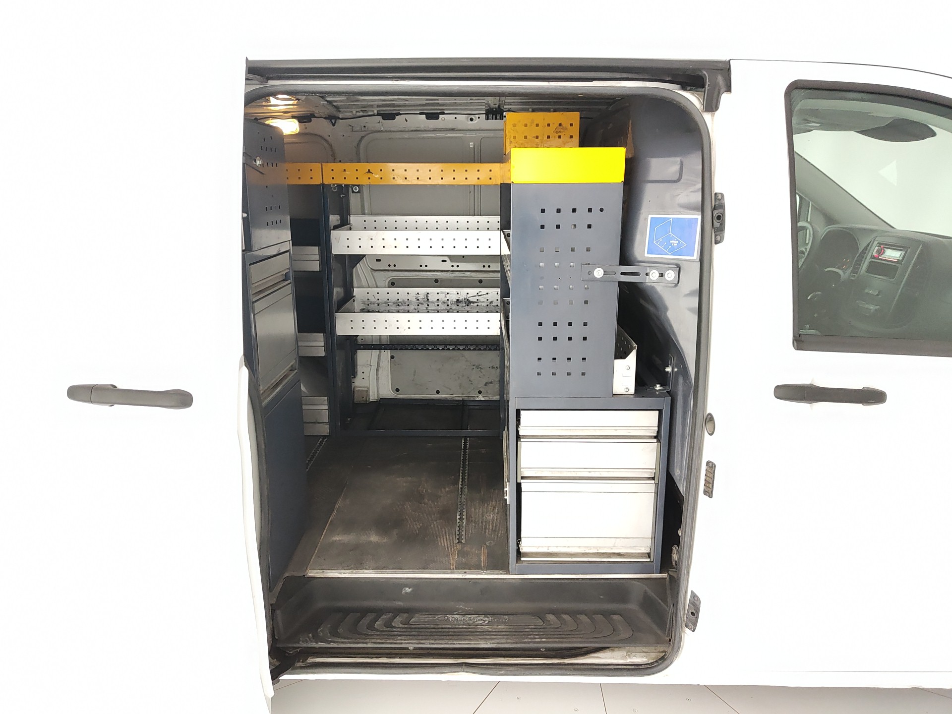 MERCEDES VITO 114 CDI E6