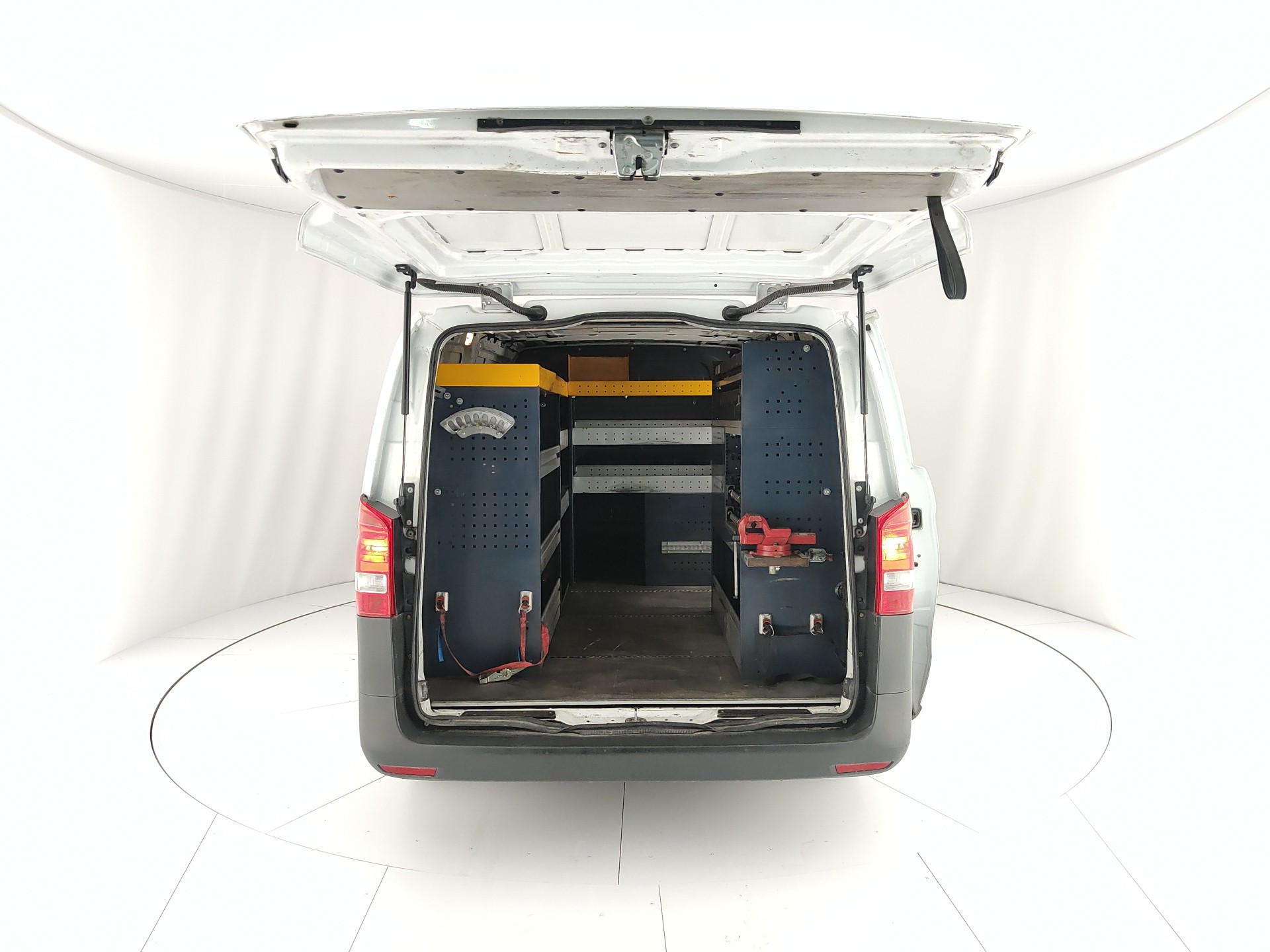 MERCEDES VITO 114 CDI E6