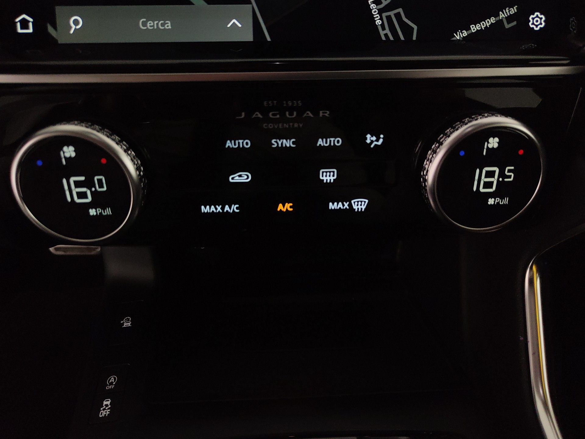 JAGUAR E-PACE 2.0D I4 MHEV R-DYNAMIC SE AWD 163CV AUTO