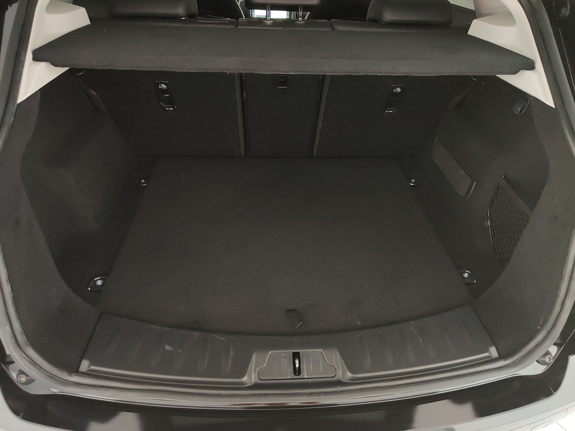 JAGUAR E-PACE 2.0D I4 MHEV R-DYNAMIC SE AWD 163CV AUTO