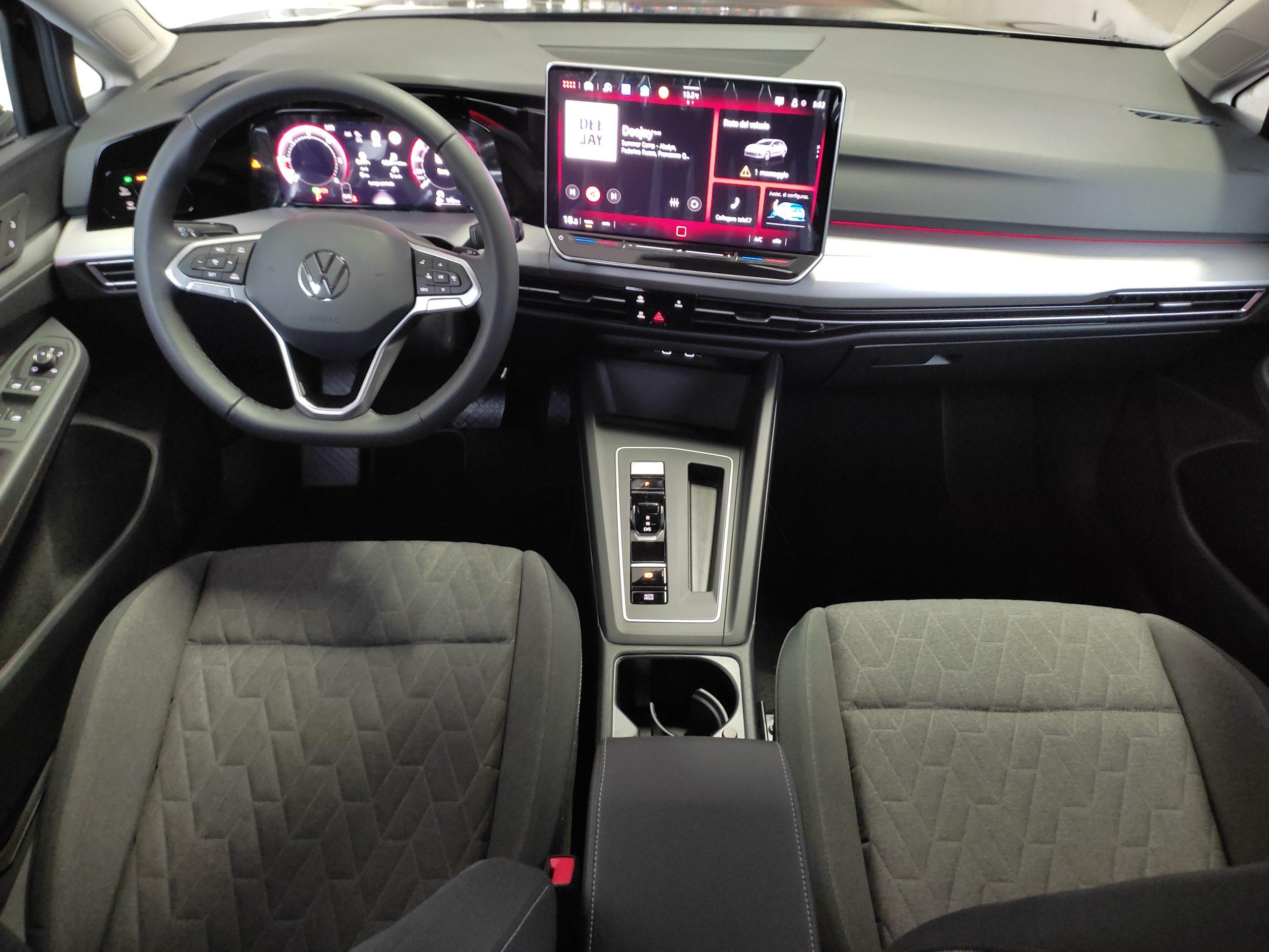 VOLKSWAGEN GOLF VARIANT 2.0 TDI 150CV LIFE DSG