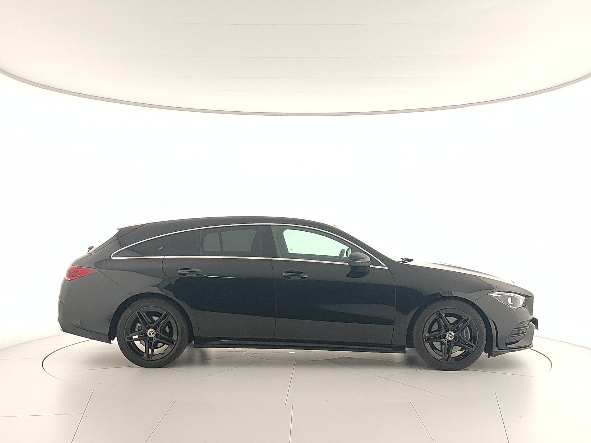 MERCEDES CLA SHOOTING BRAKE 200D PREMIUM AUTO