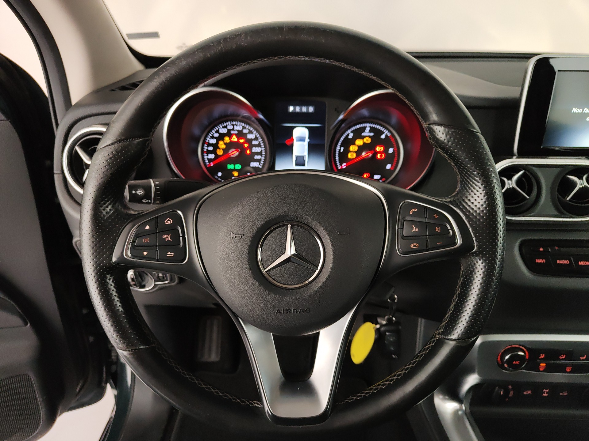 MERCEDES Classe X 250 d Pure 4matic auto