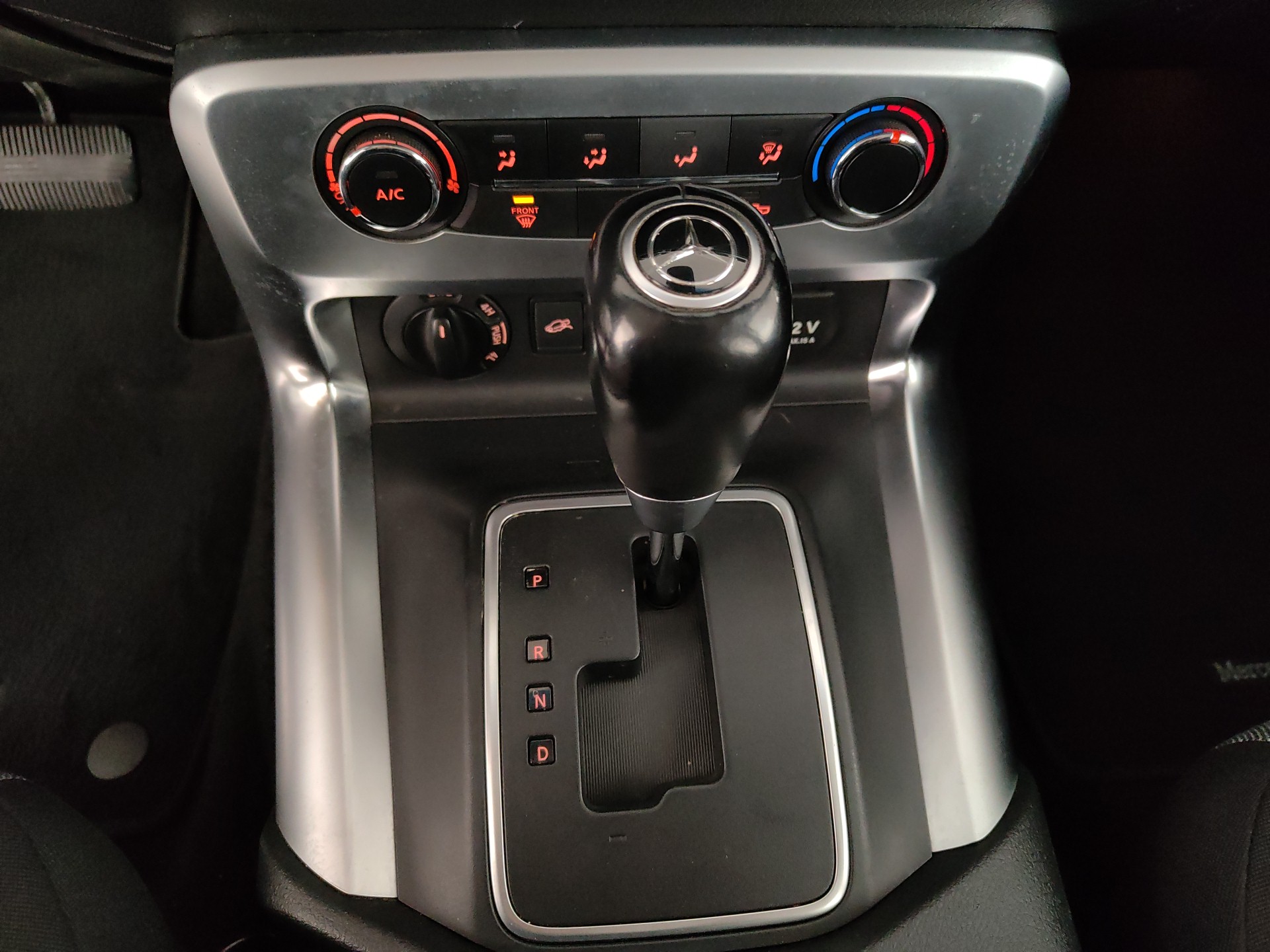 MERCEDES Classe X 250 d Pure 4matic auto