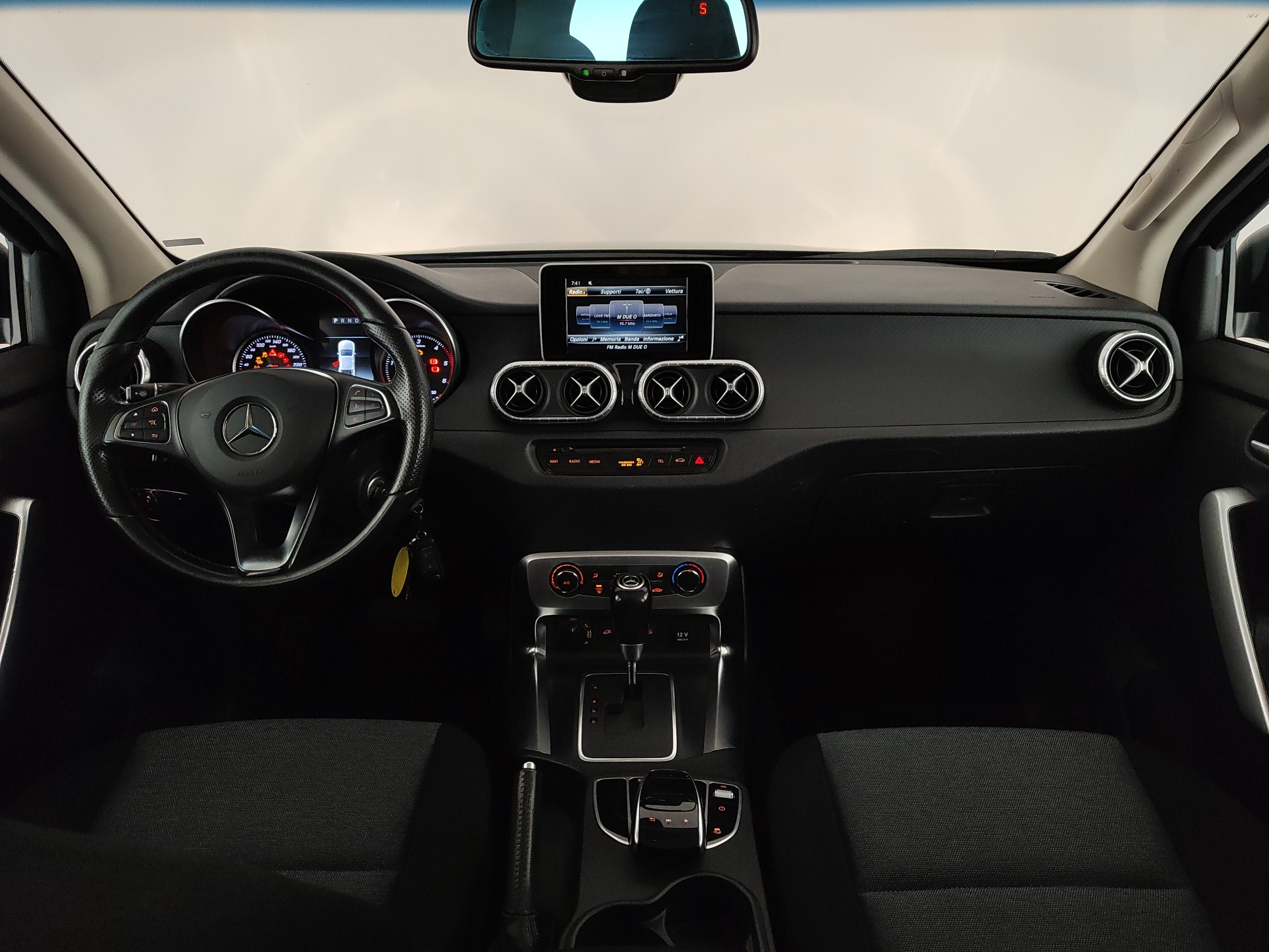 MERCEDES Classe X 250 d Pure 4matic auto