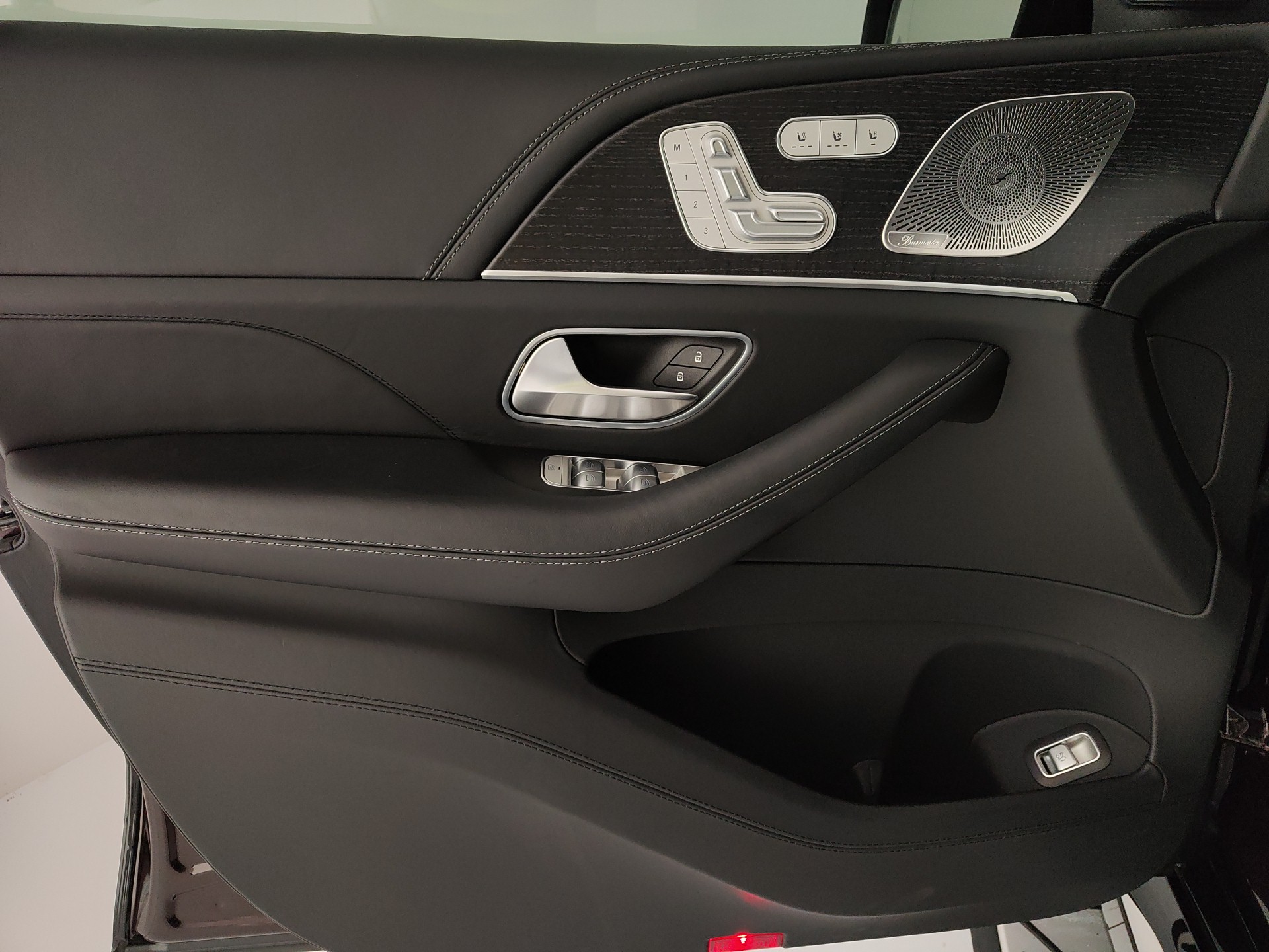 MERCEDES-BENZ GLS 600 mhev (eq-boost) Maybach 4matic auto