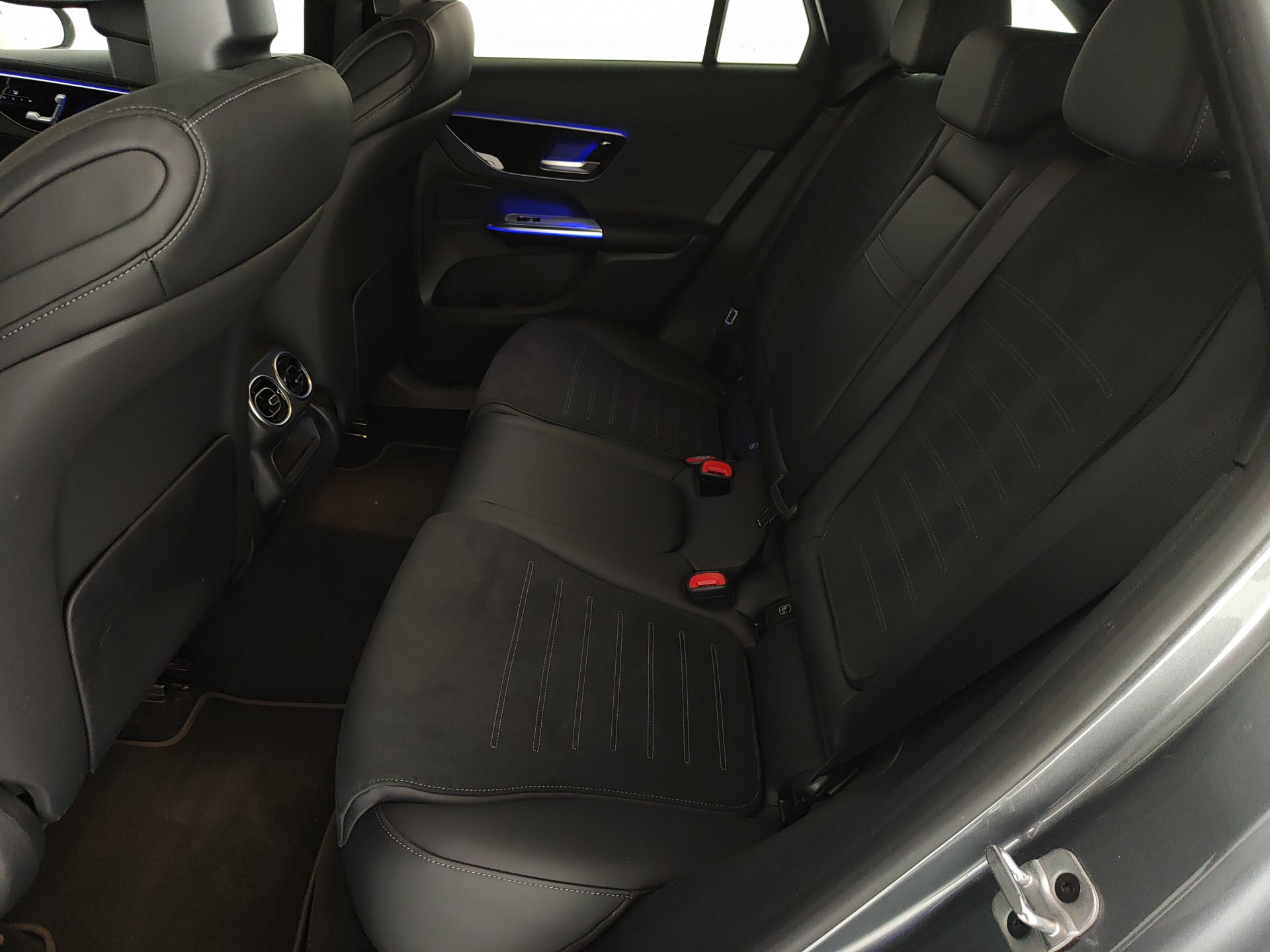 MERCEDES GLC 220D AMG LINE PREMIUM 4MATIC AUTO