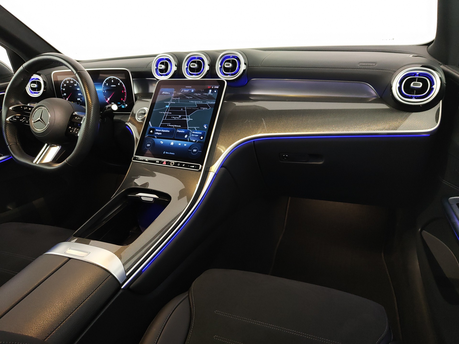 MERCEDES GLC 220D AMG LINE PREMIUM 4MATIC AUTO