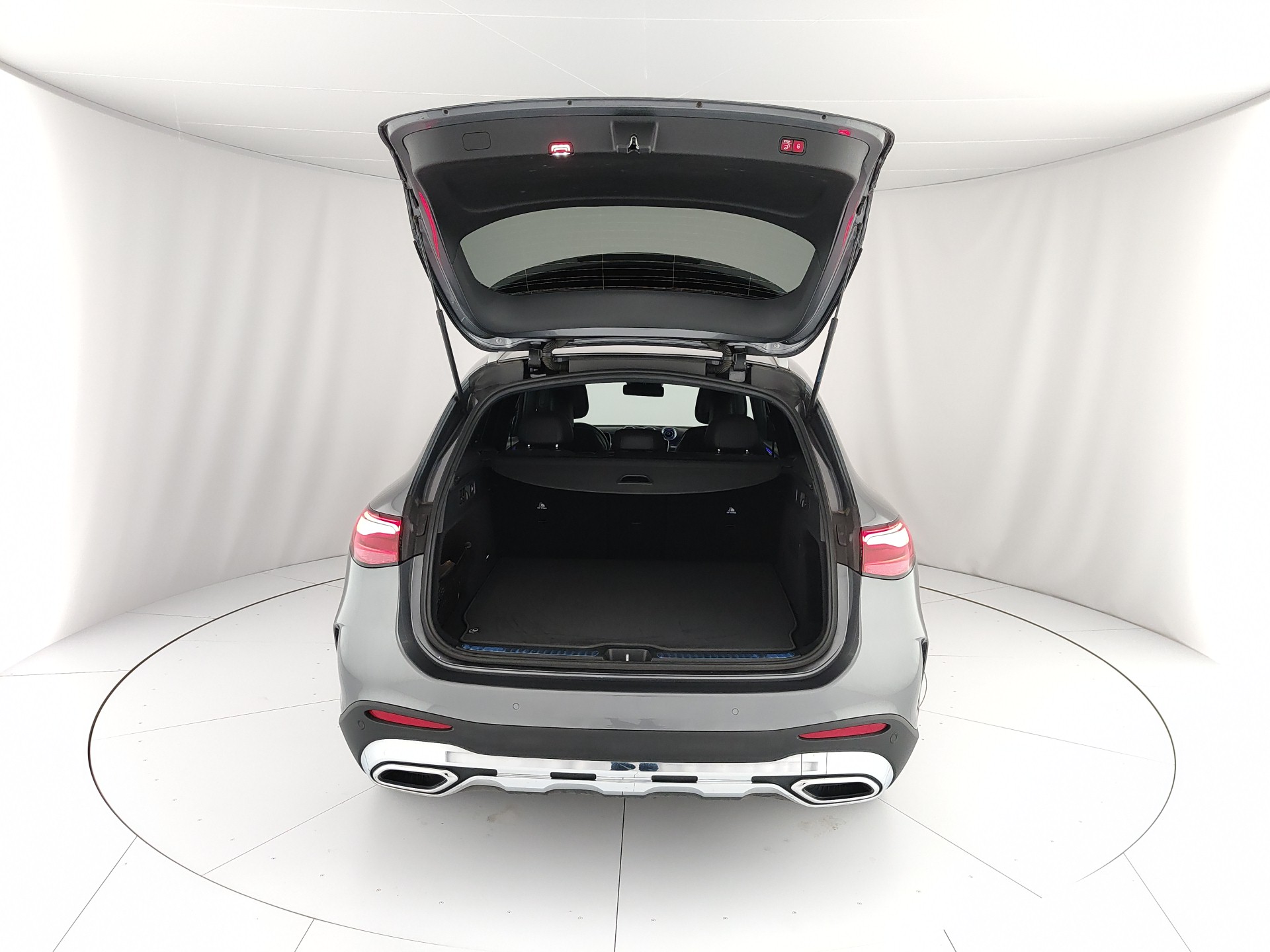 MERCEDES GLC 220D AMG LINE PREMIUM 4MATIC AUTO