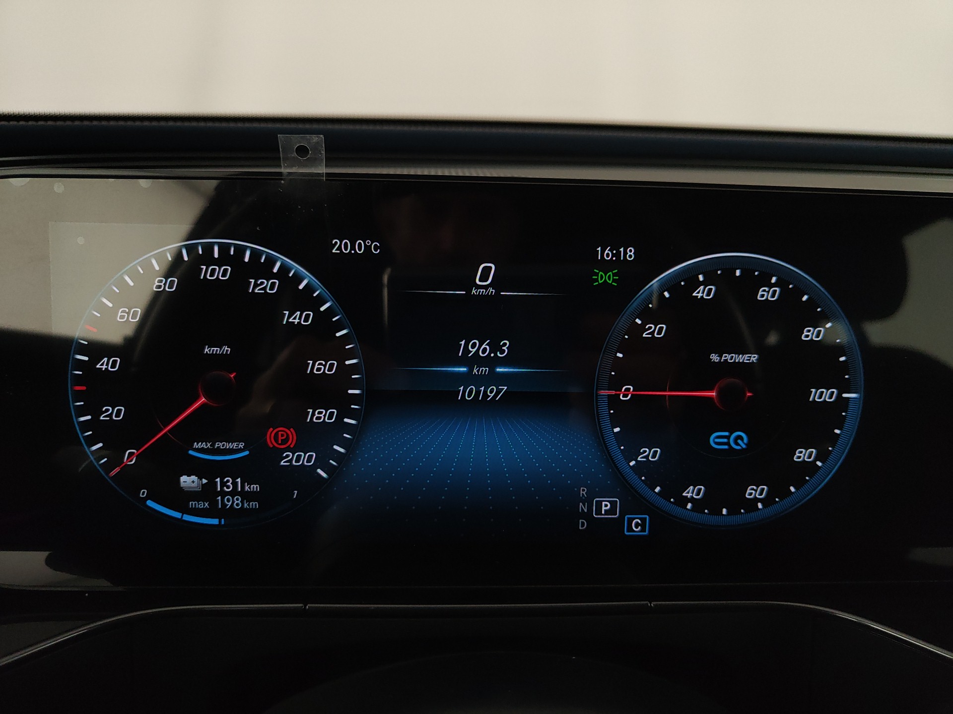 MERCEDES EQC 400 SPORT 4 MATIC