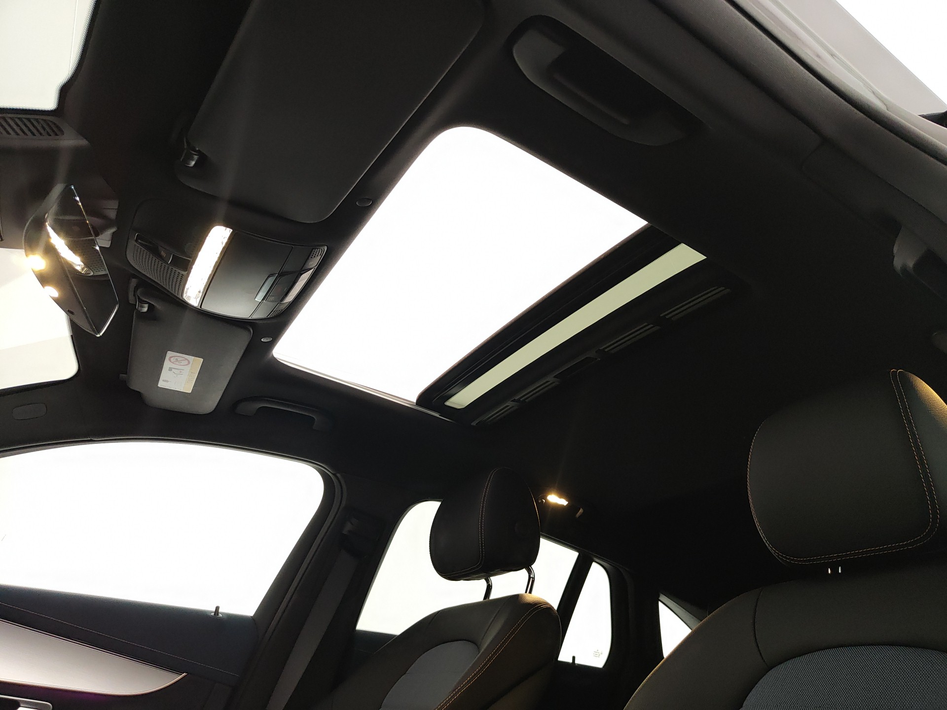 MERCEDES EQC 400 SPORT 4 MATIC