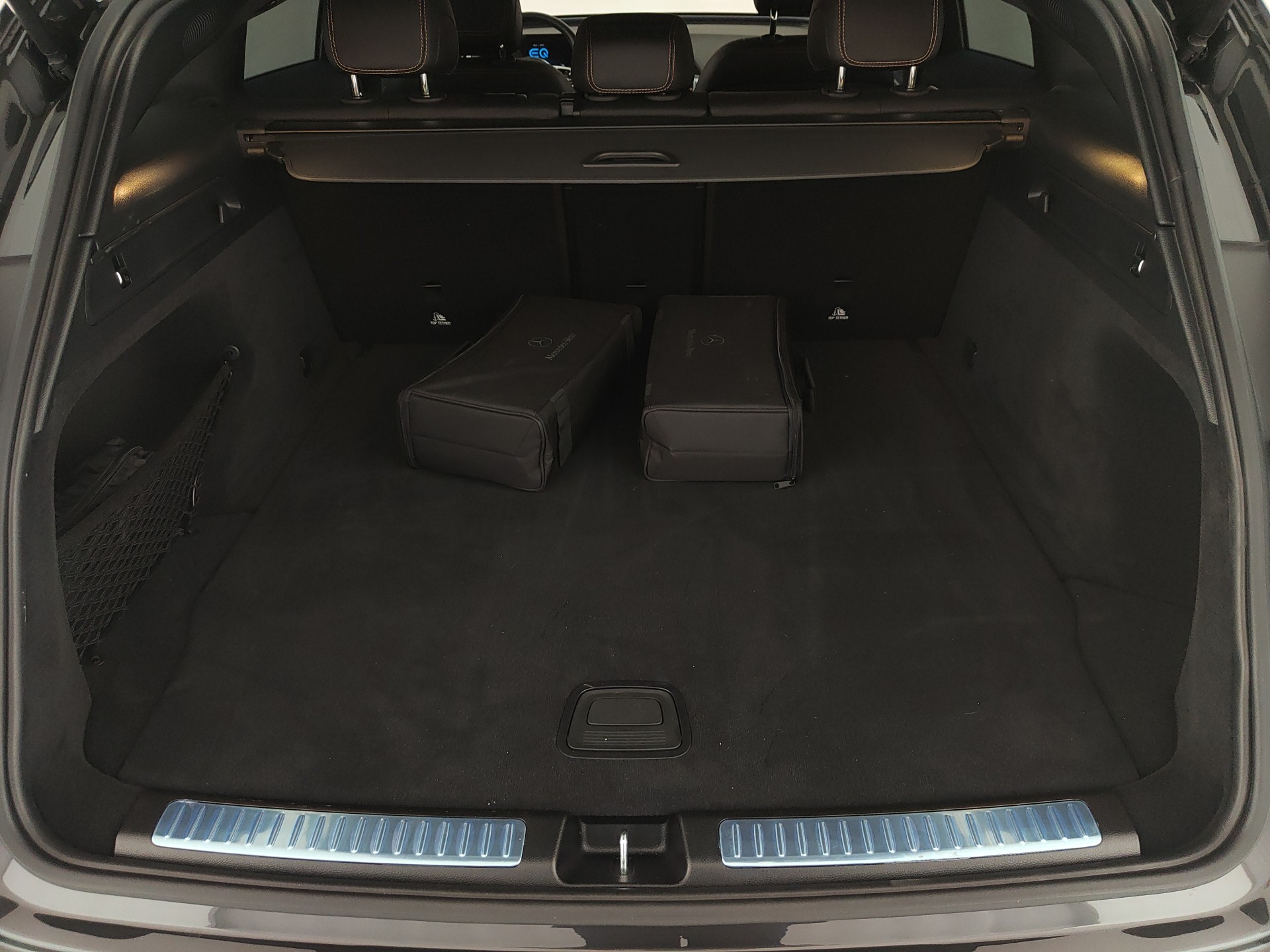 MERCEDES EQC 400 SPORT 4 MATIC