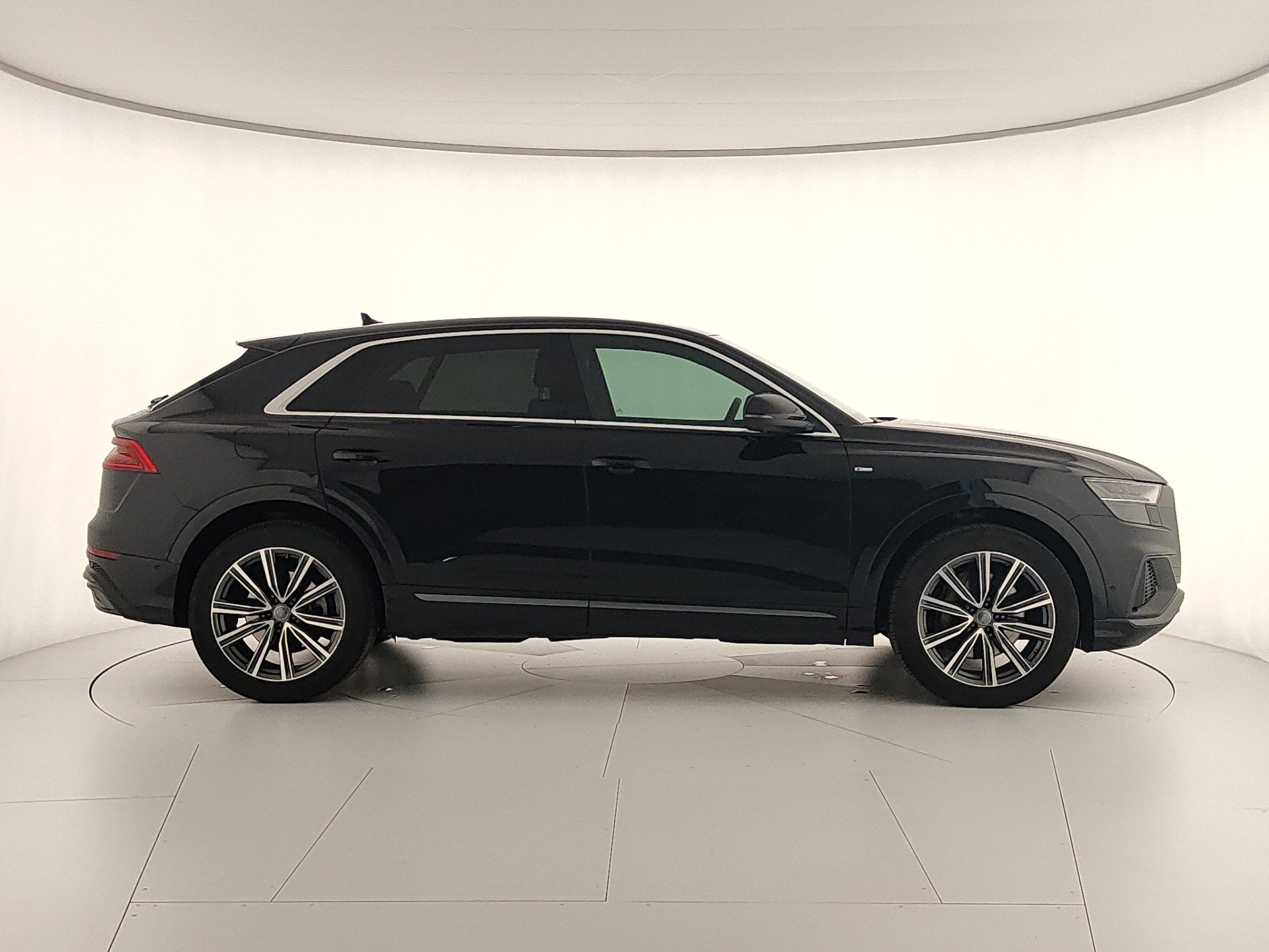AUDI Q8 45 3.0TDI MHEV SLINE  QUATTRO TIPTRONIC