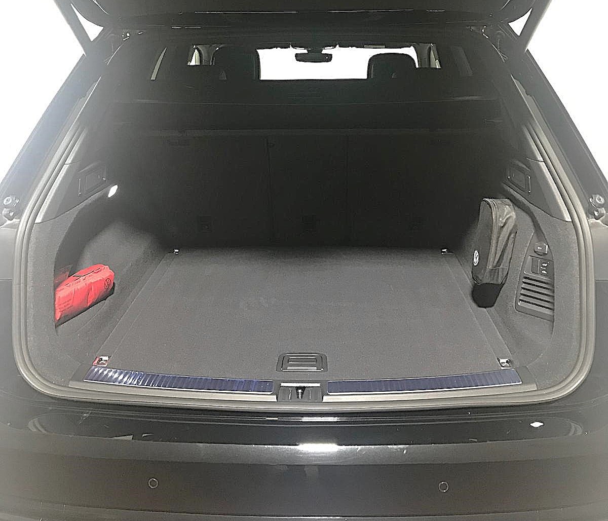 VOLKSWAGEN TOUAREG 3.0TDI V6 286CV R-LINE