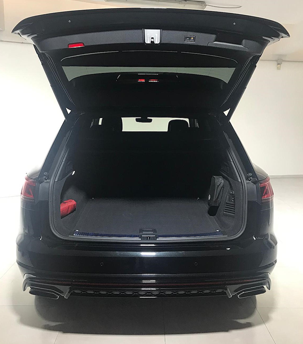 VOLKSWAGEN TOUAREG 3.0TDI V6 286CV R-LINE