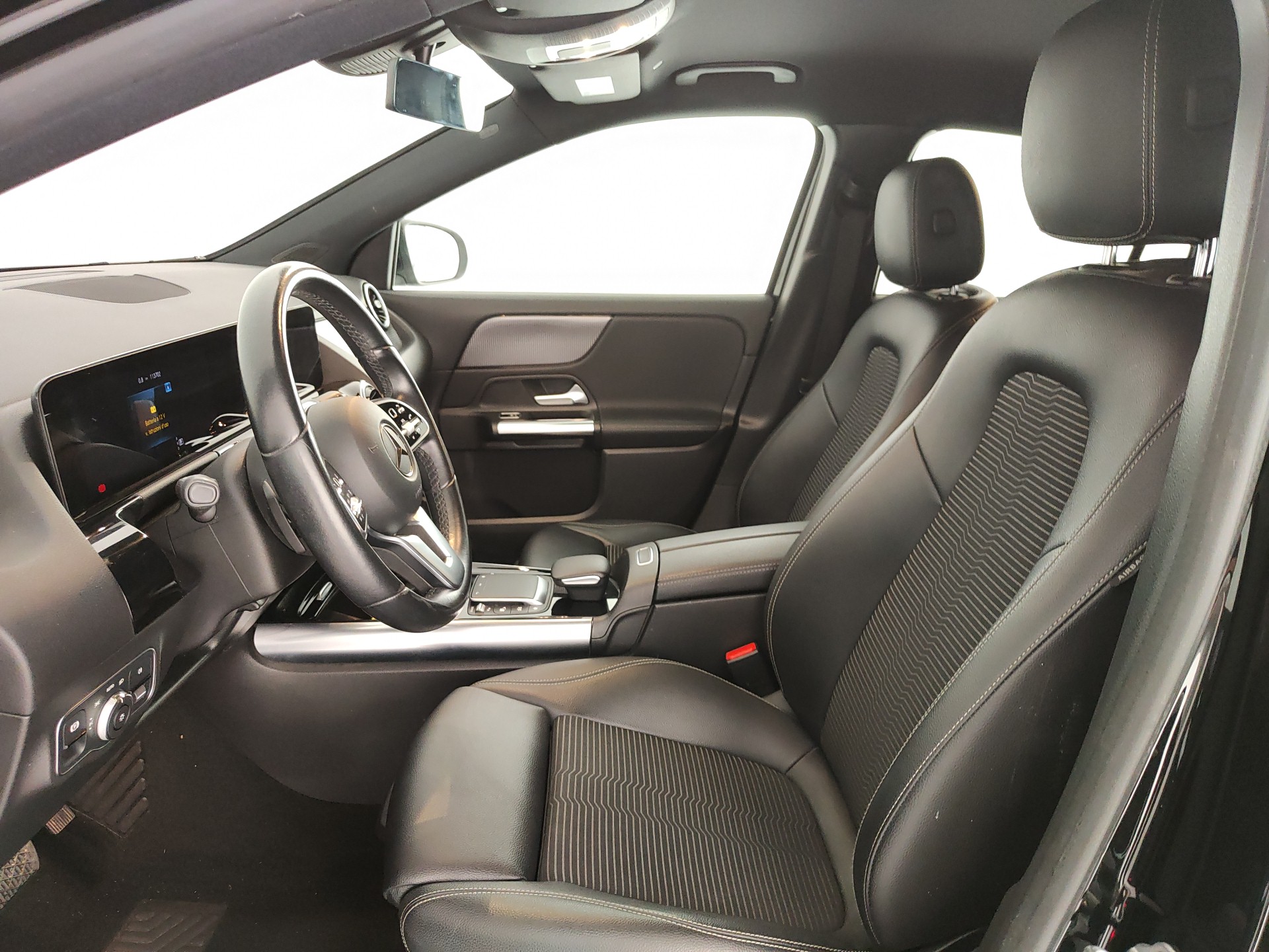 MERCEDES GLA 200d SPORT PLUS AUTO