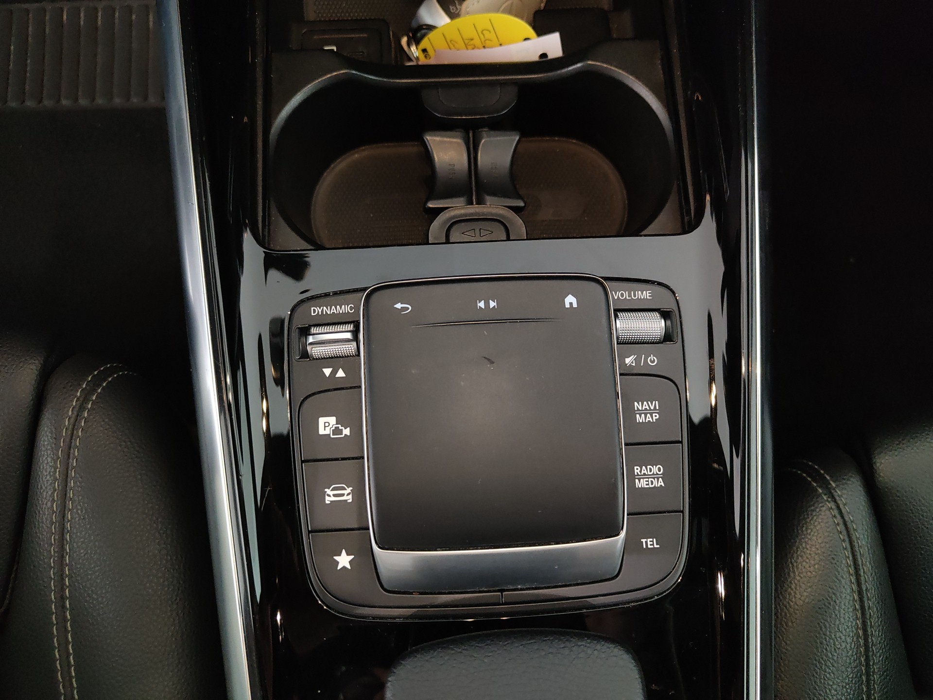 MERCEDES GLA 200d SPORT PLUS AUTO