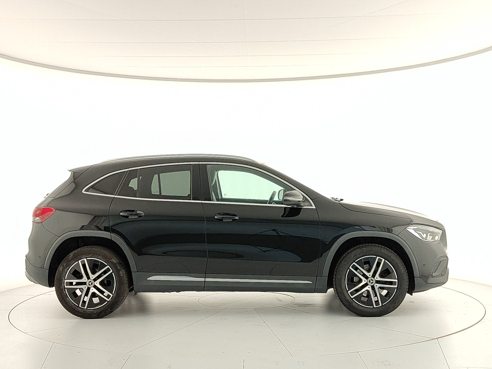 MERCEDES GLA 200d SPORT PLUS AUTO