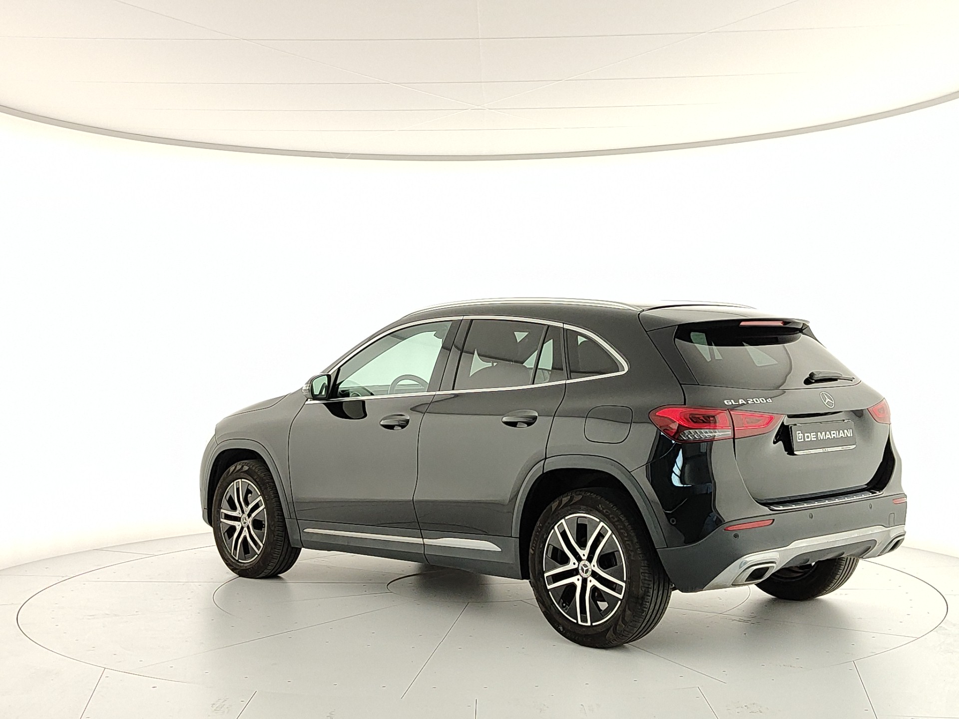 MERCEDES GLA 200d SPORT PLUS AUTO