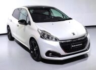 PEUGEOT 208 1.6 BLUEHDI 100CV 5P GT LINE ICE WHITE
