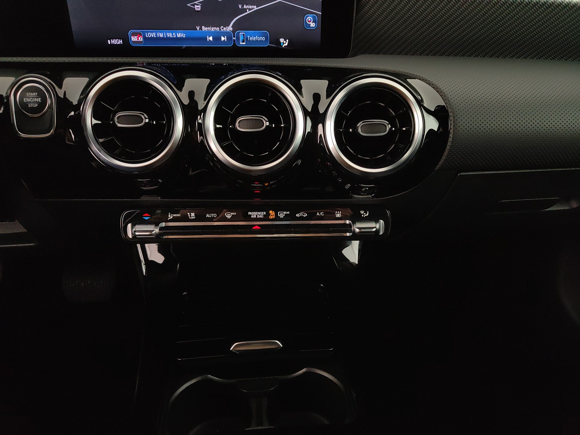 MERCEDES-BENZ CLASSE A 250E PROGRESSIVE ADVANCED