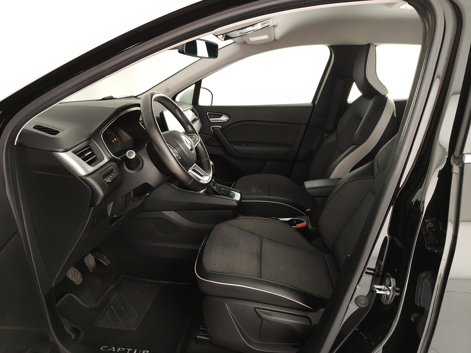 RENAULT Captur 1.5 blue dci Business