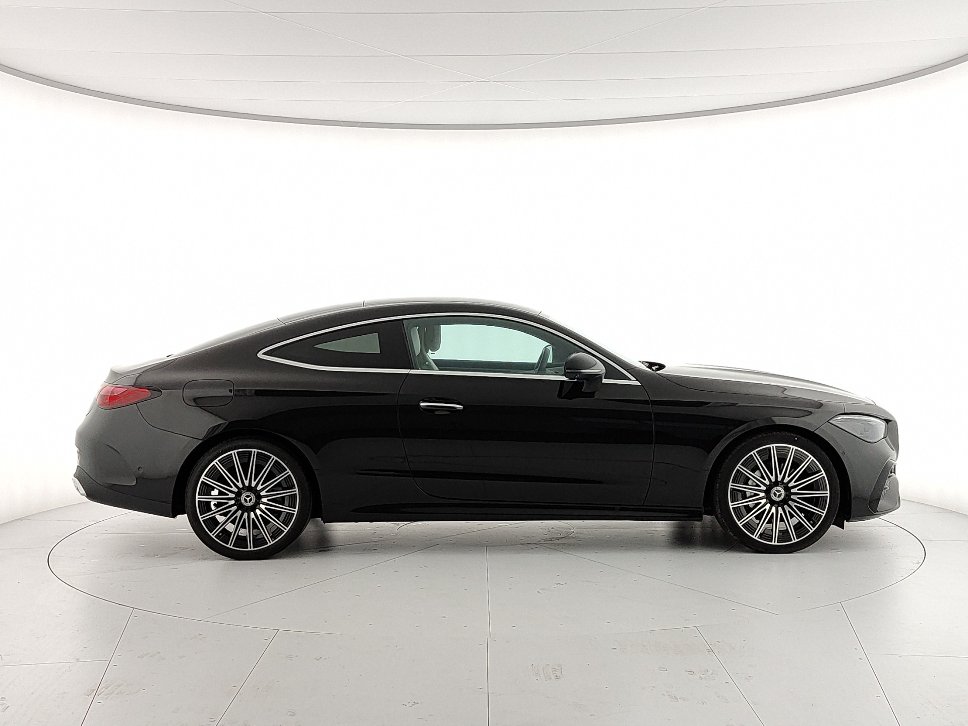 MERCEDES-BENZ CLE 220D AUTOMATIC AMG LINE PREMIUM