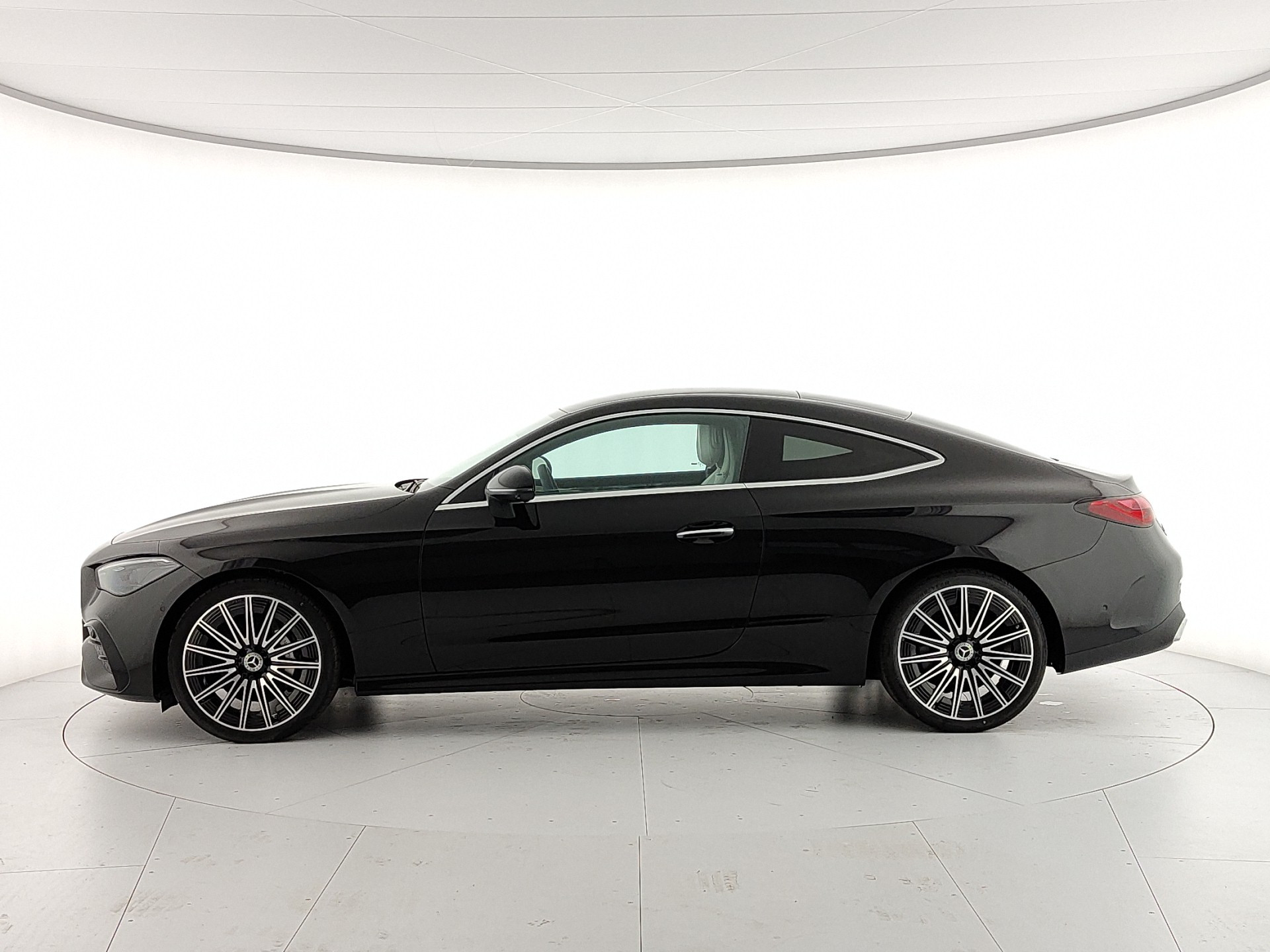 MERCEDES-BENZ CLE 220D AUTOMATIC AMG LINE PREMIUM