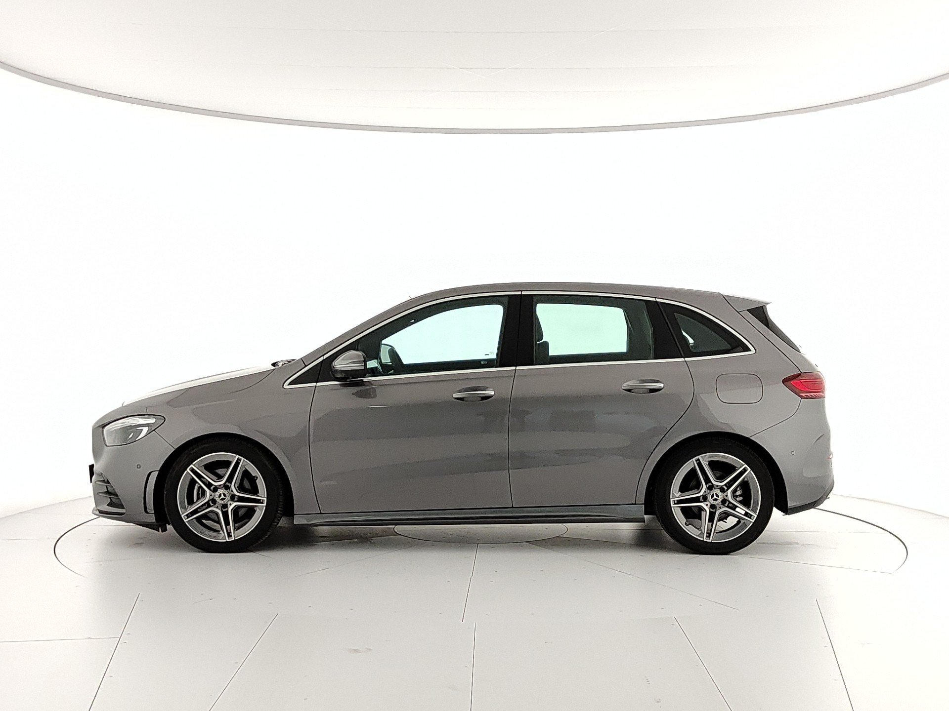 MERCEDES CLASSE B180D AMG LINE ADVANCED PLUS AUTO