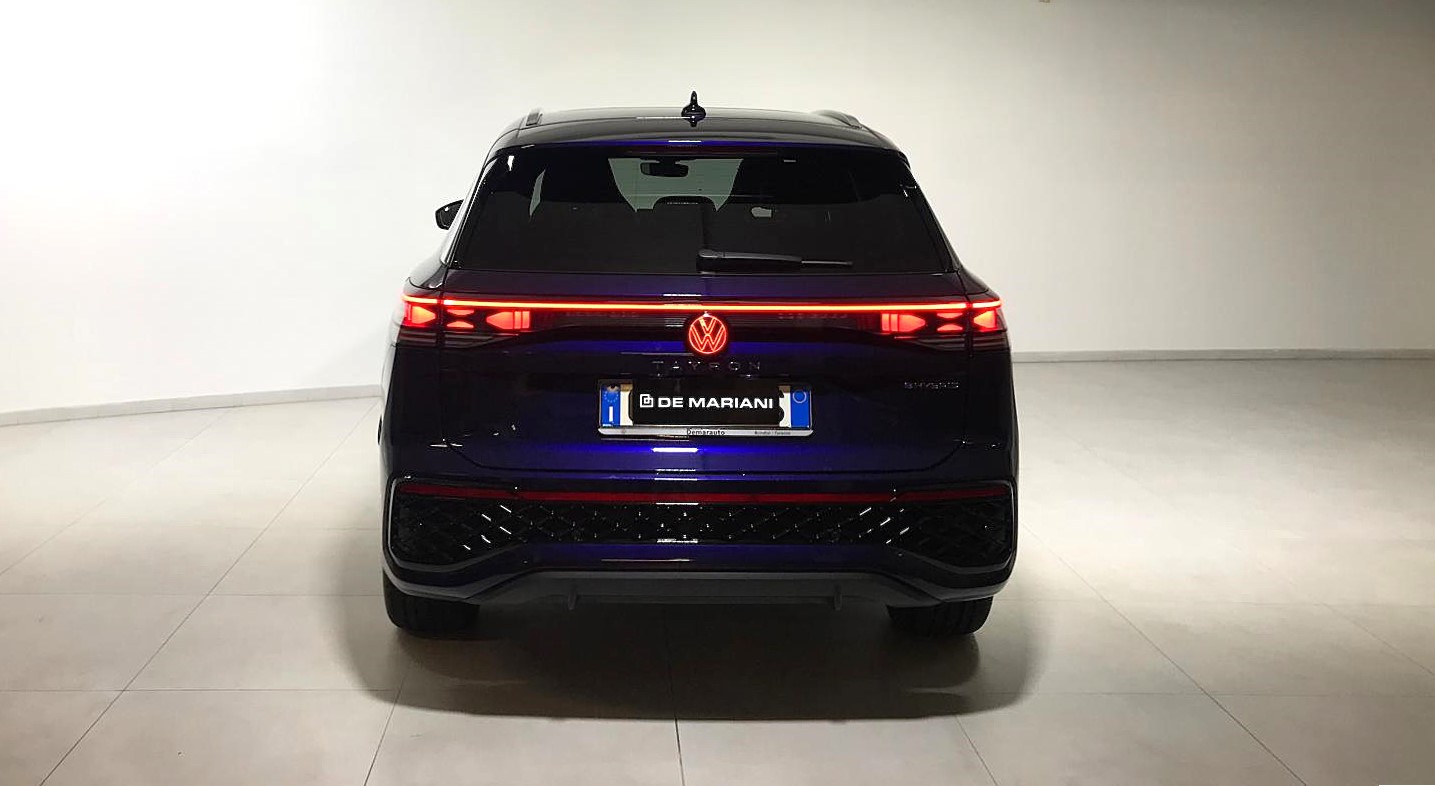 VOLKSWAGEN TAYRON R-LINE PLUS 1.5TSI 204CV eHybrid DSG