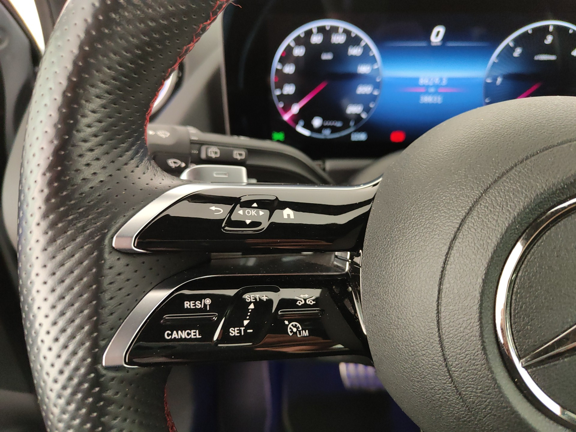 MERCEDES GLA 200d AMG Line Advanced Plus Auto 150cv