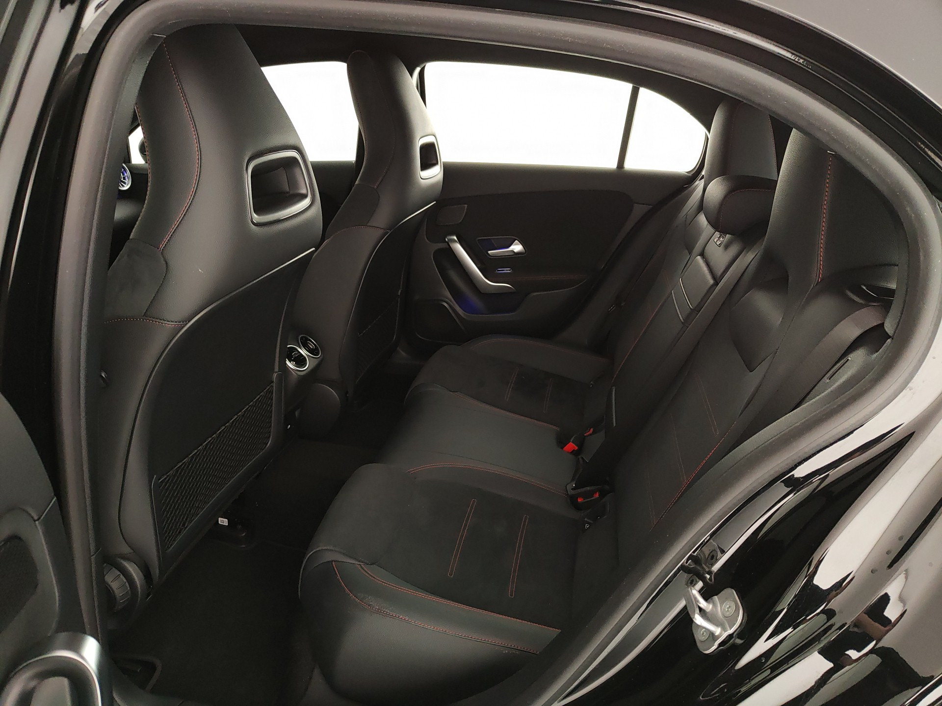 MERCEDES CLASSE A 180 d AMG Line Premium Plus auto
