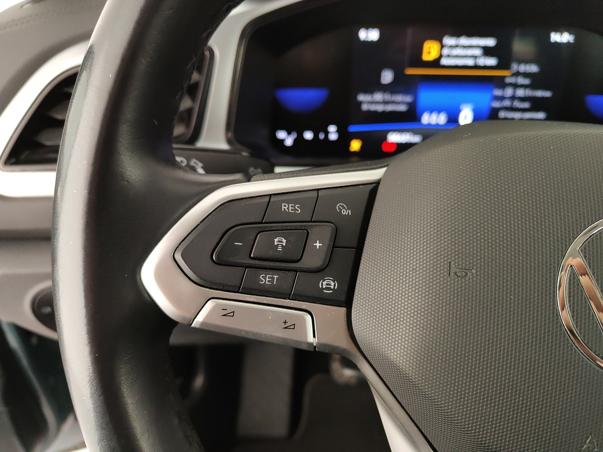 VW T-Roc 1.0 tsi Life 110cv
