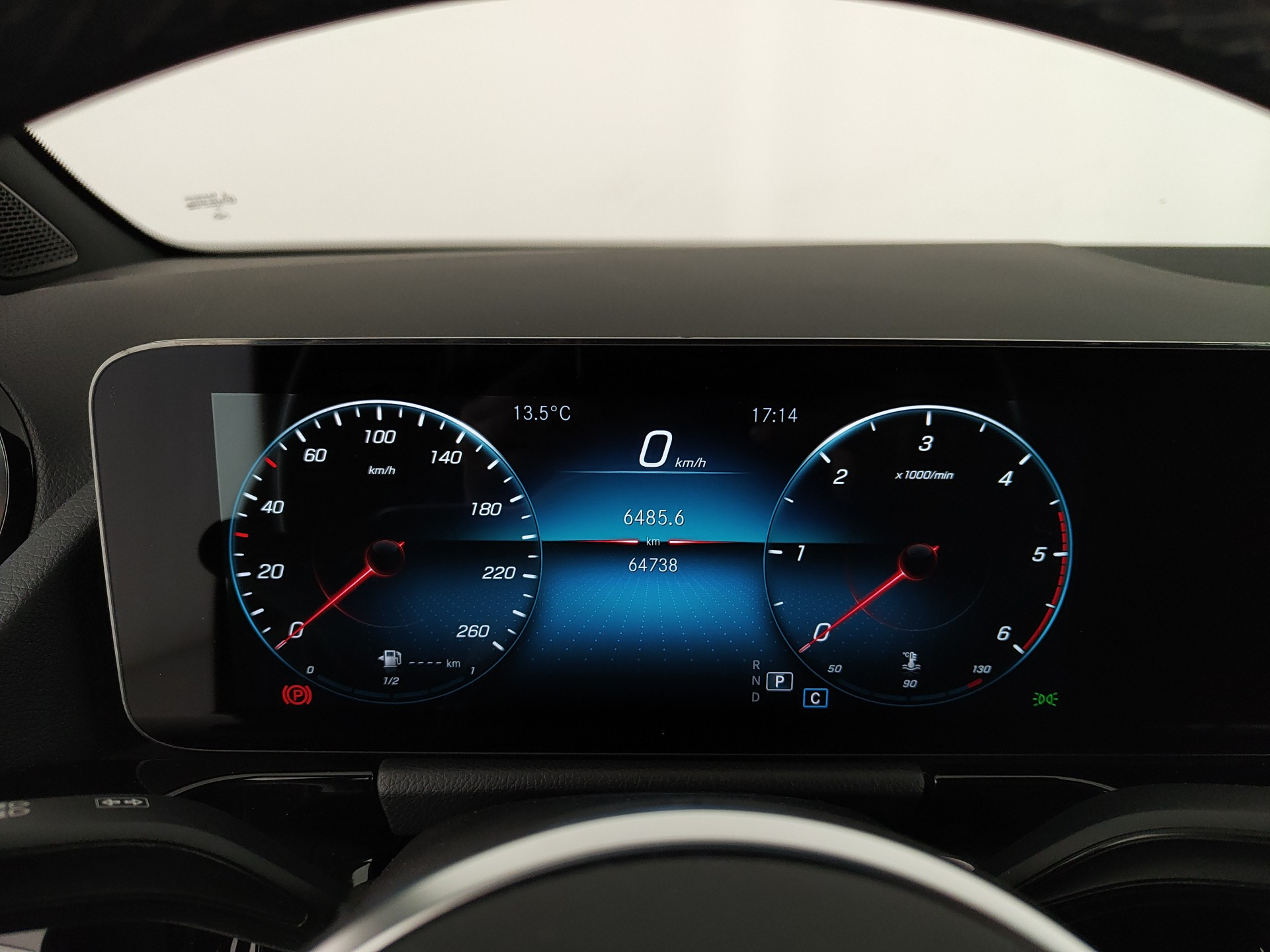 MERCEDES GLA 200d SPORT PLUS AUTO