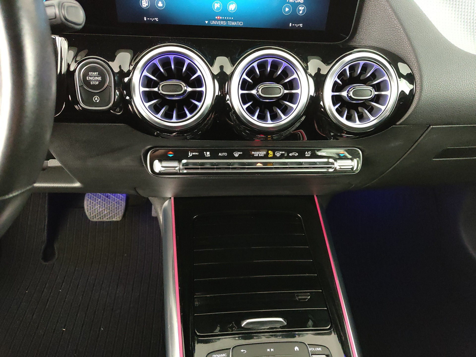 MERCEDES GLA 200d SPORT PLUS AUTO