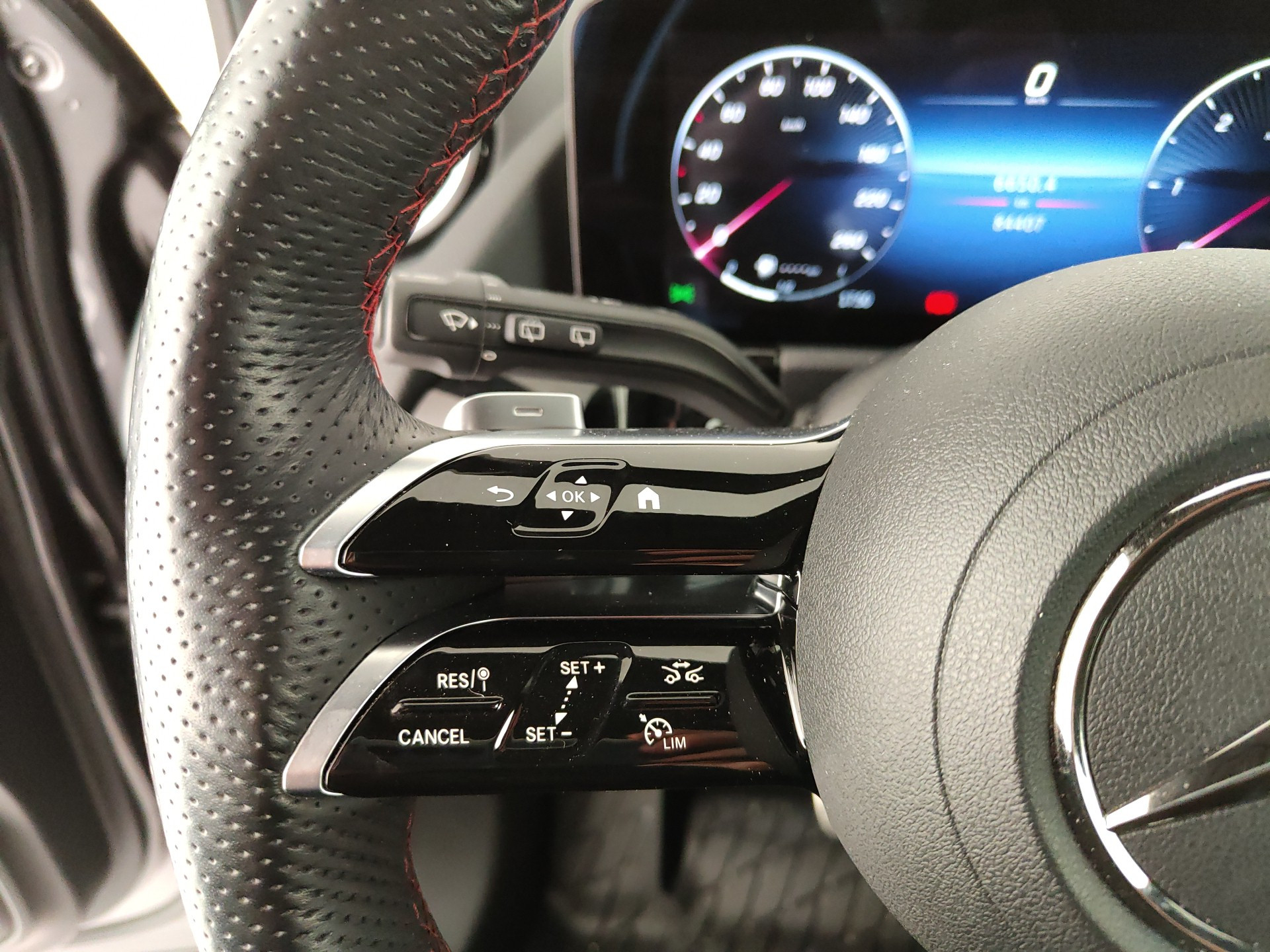MERCEDES GLA 200d AMG Line Advanced Plus Auto 150cv