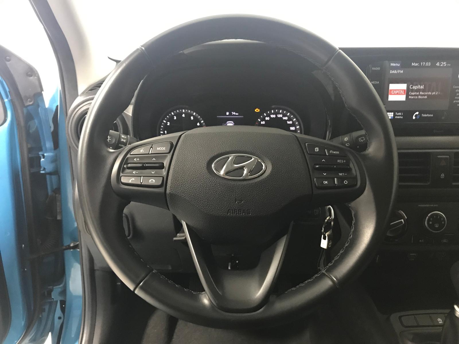 HYUNDAI i10 TECH 1.0MPI