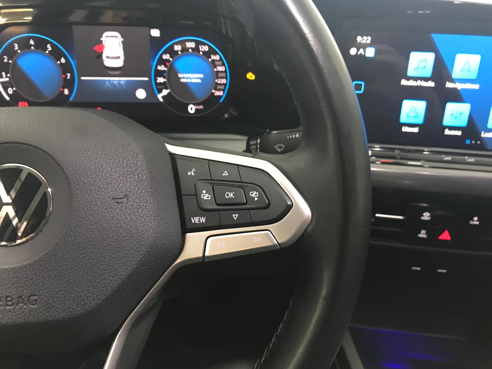 VOLKSWAGEN GOLF 8 1.5TSI 130CV STYLE