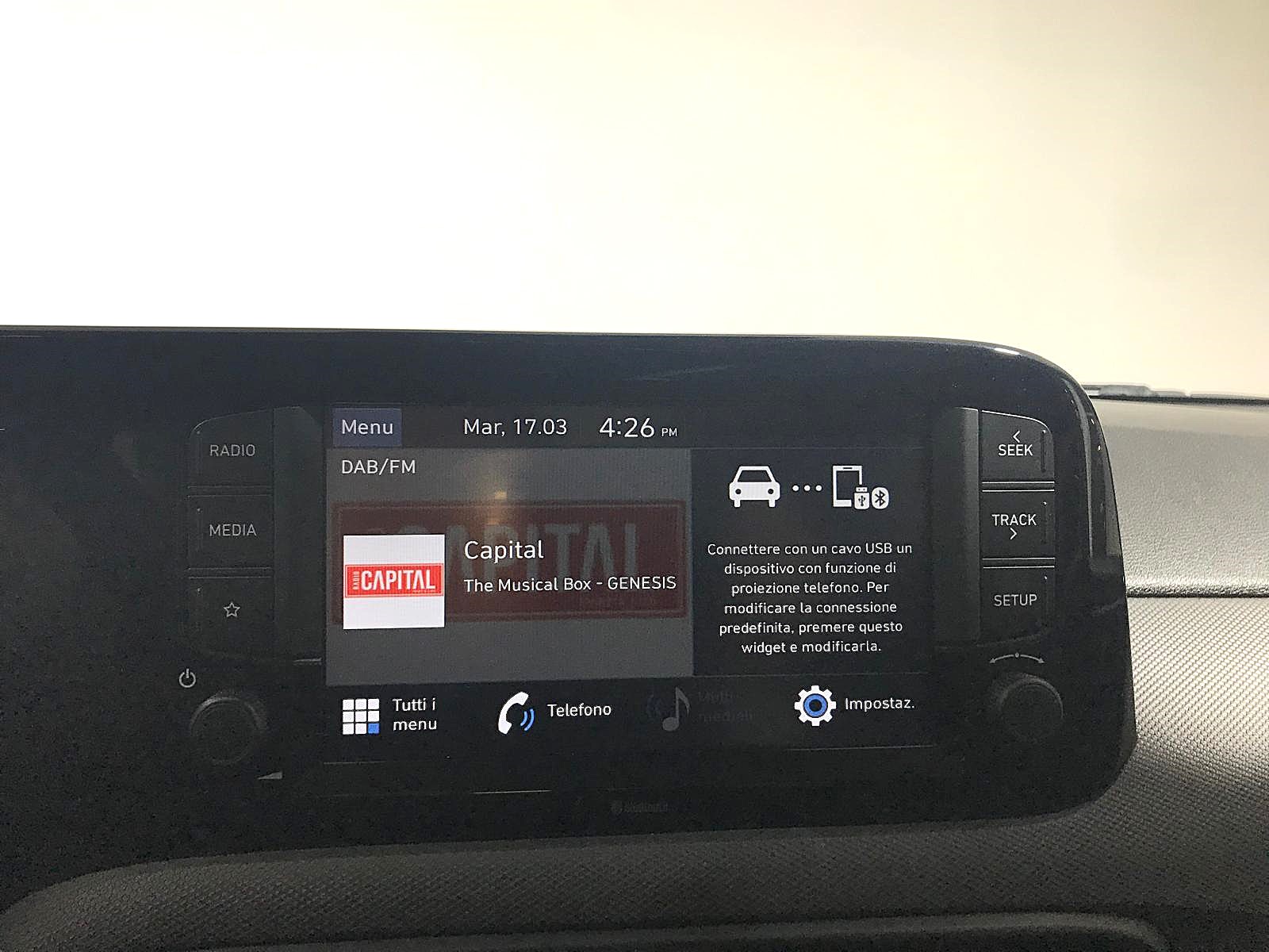 HYUNDAI i10 TECH 1.0MPI